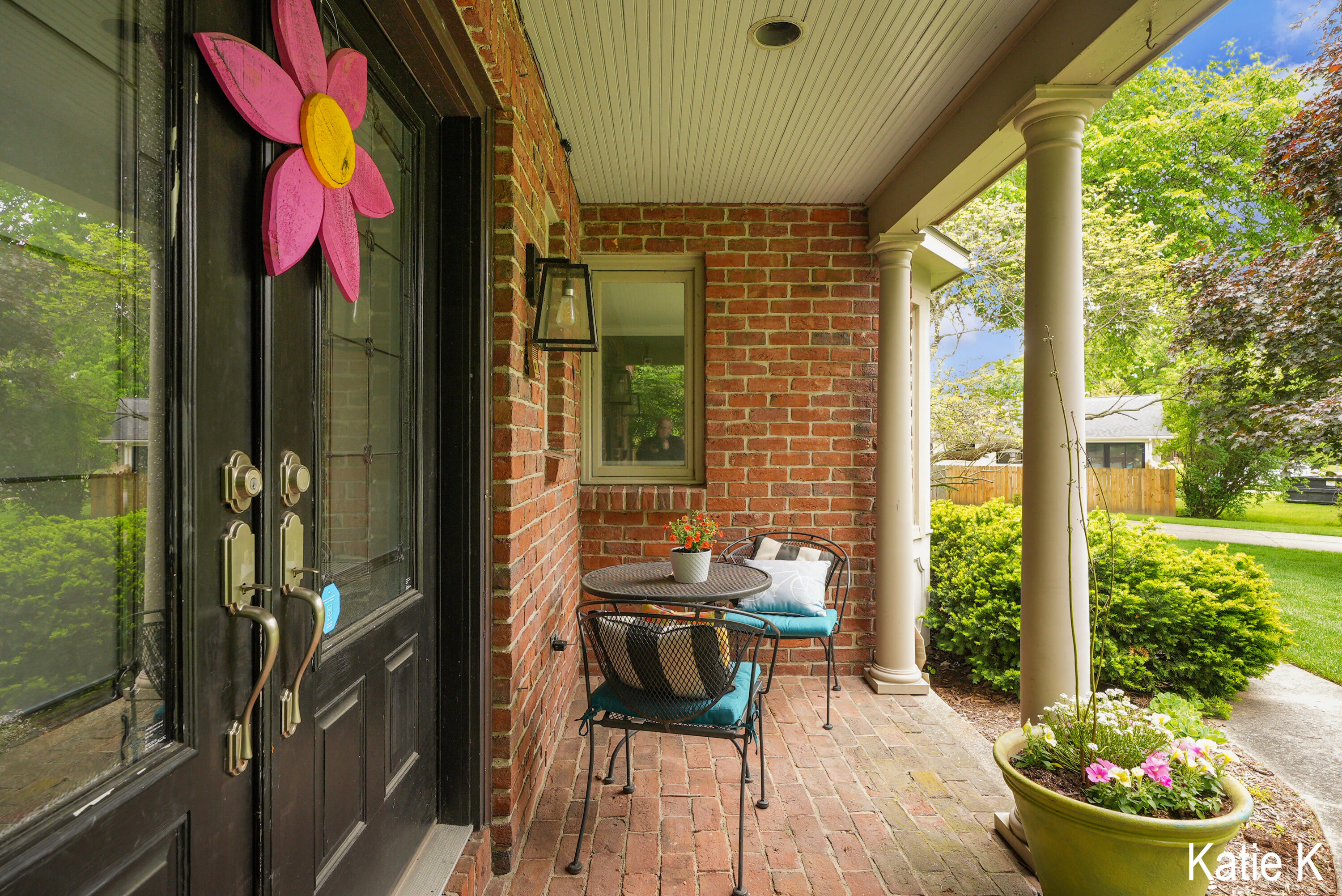 305 Arlington Drive SE