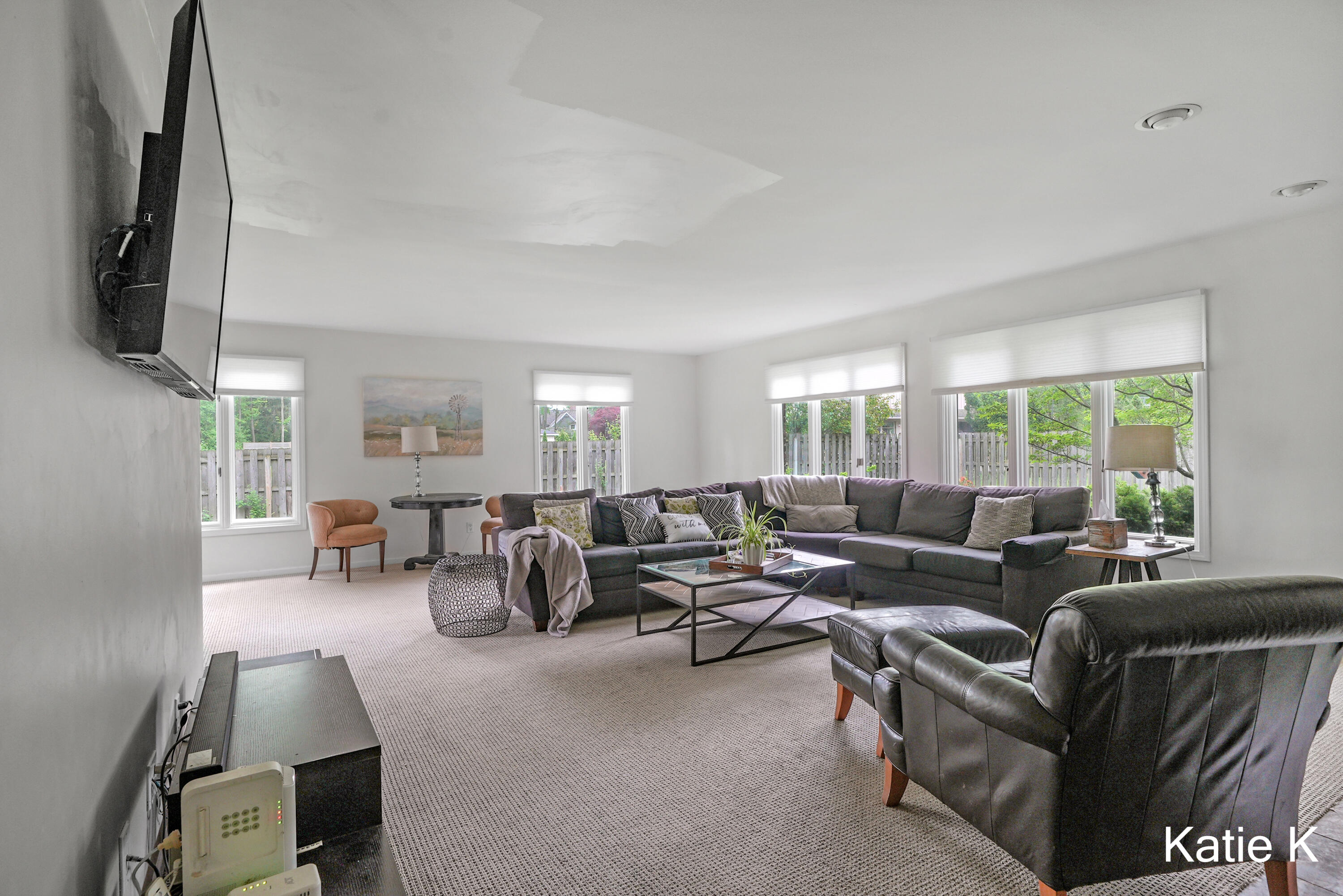 305 Arlington Drive SE