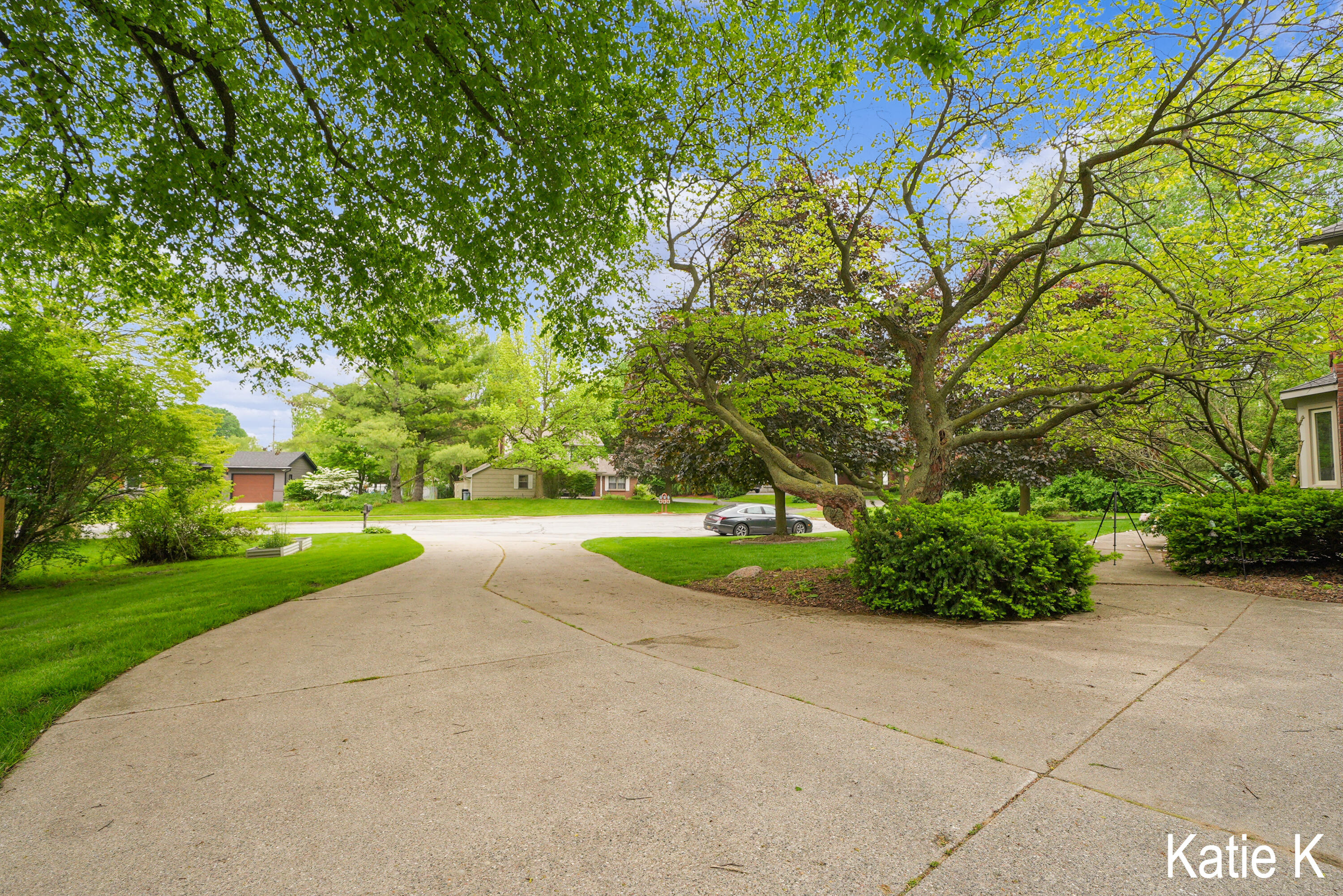 305 Arlington Drive SE