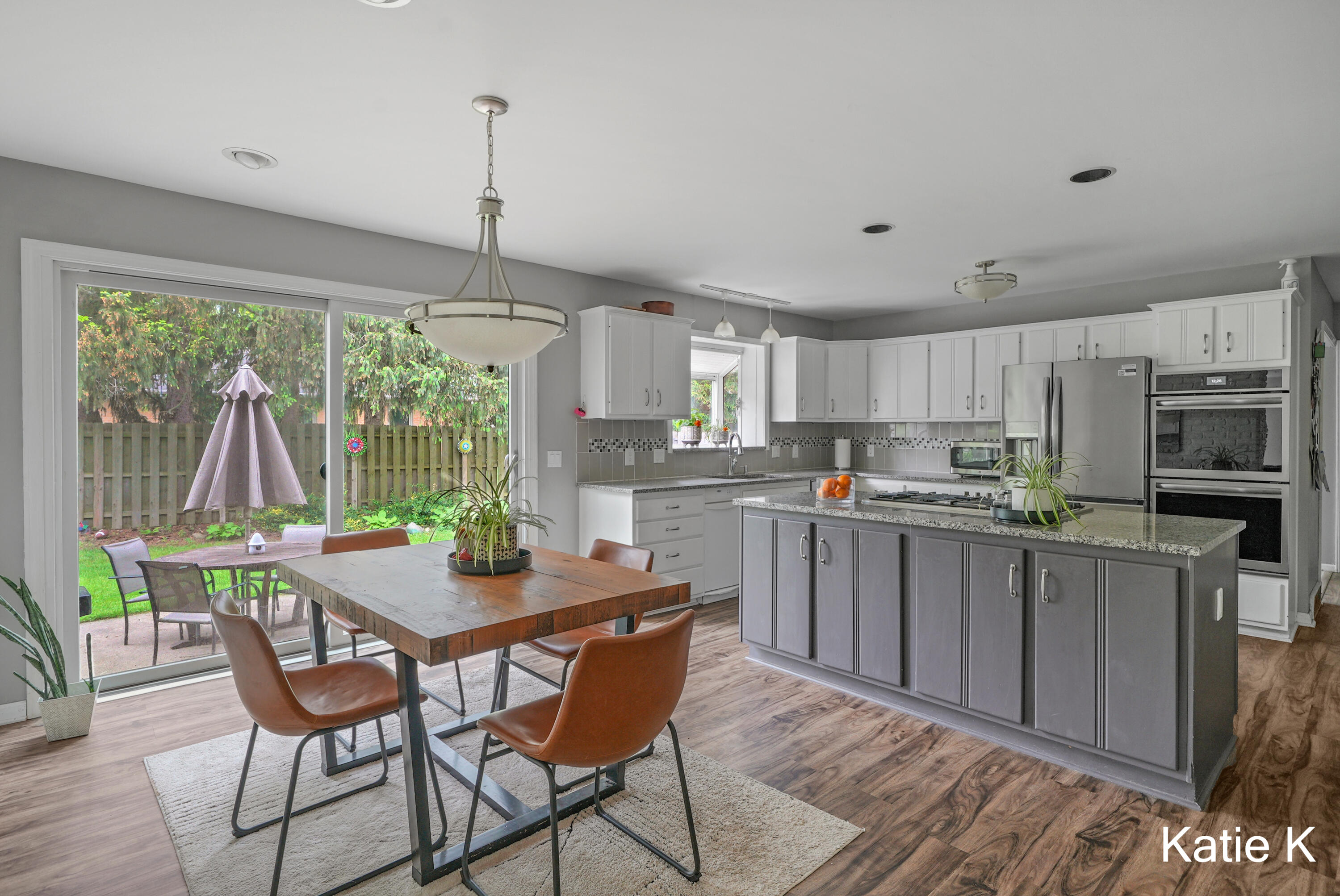 305 Arlington Drive SE