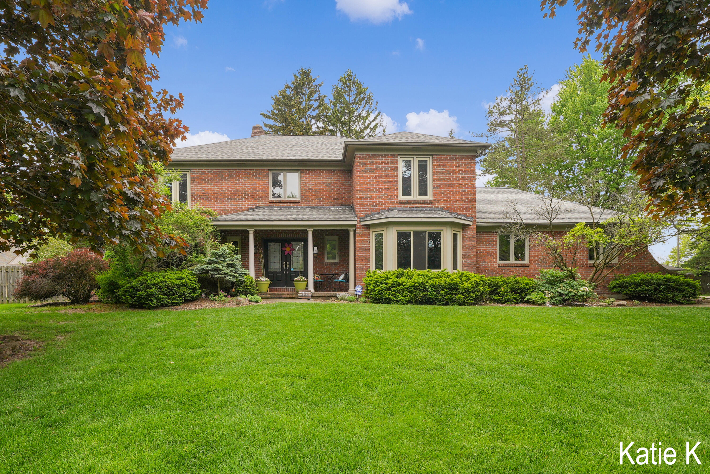 305 Arlington Drive SE