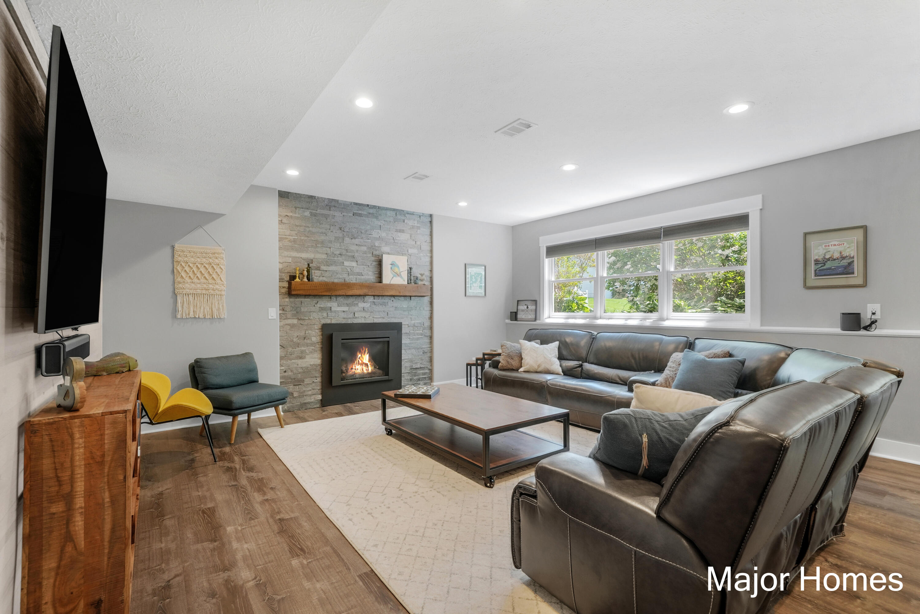 5486 Sand Dune Court