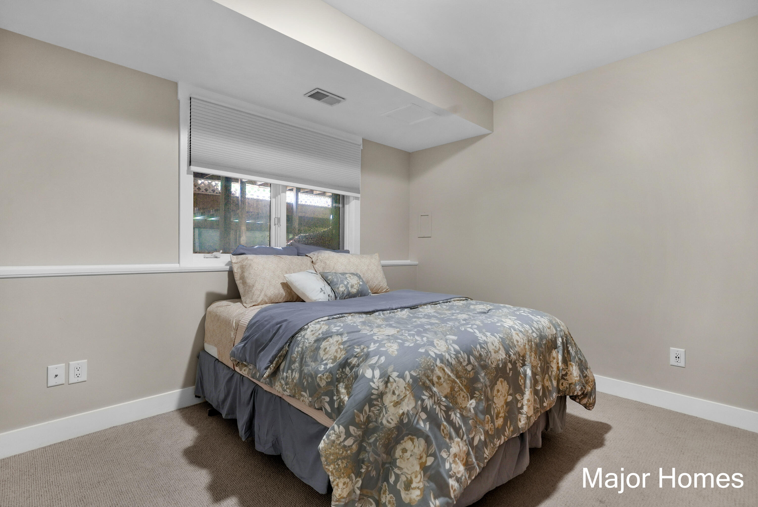 5486 Sand Dune Court