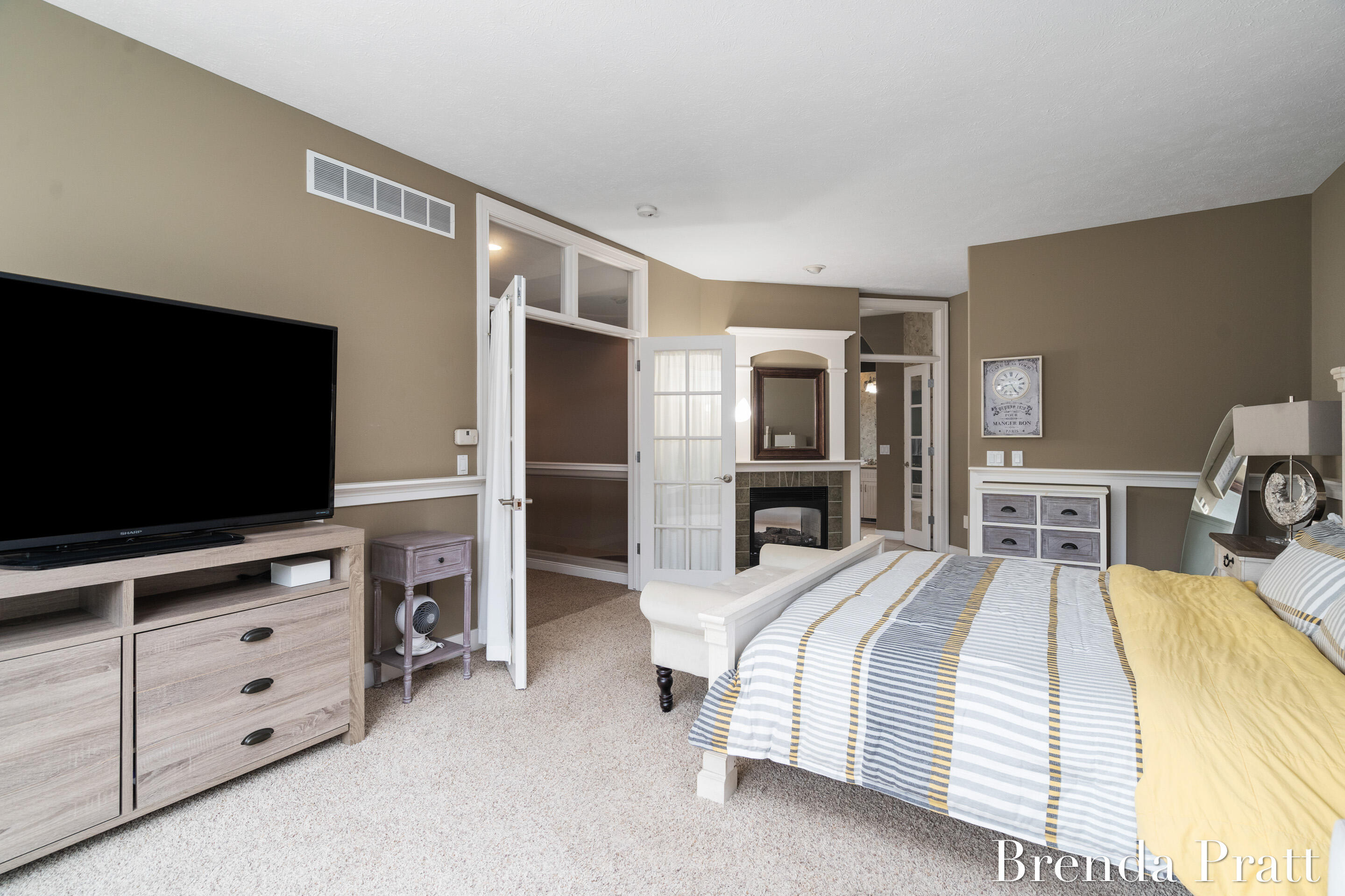 7825 Ashwood Drive SE