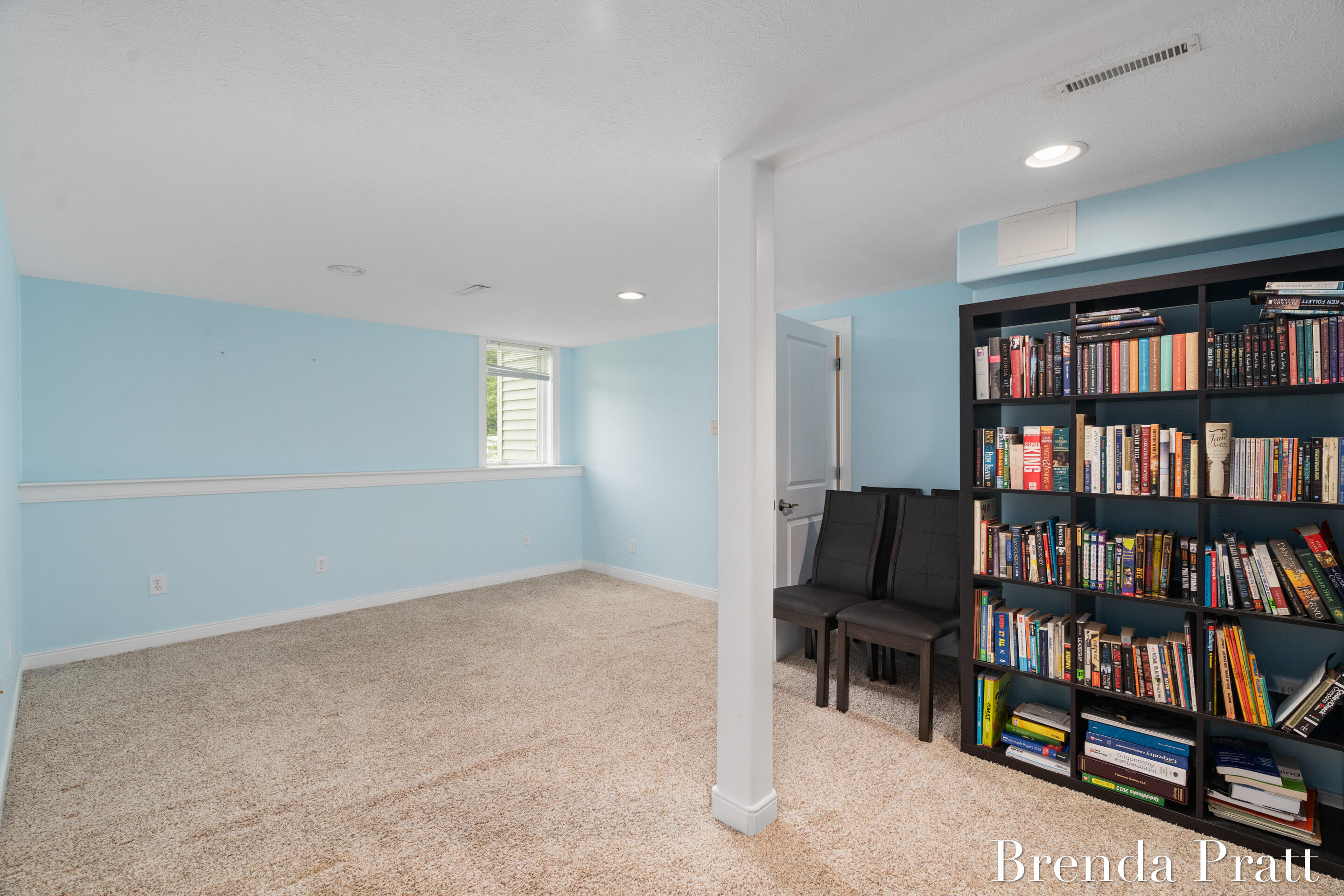 7825 Ashwood Drive SE