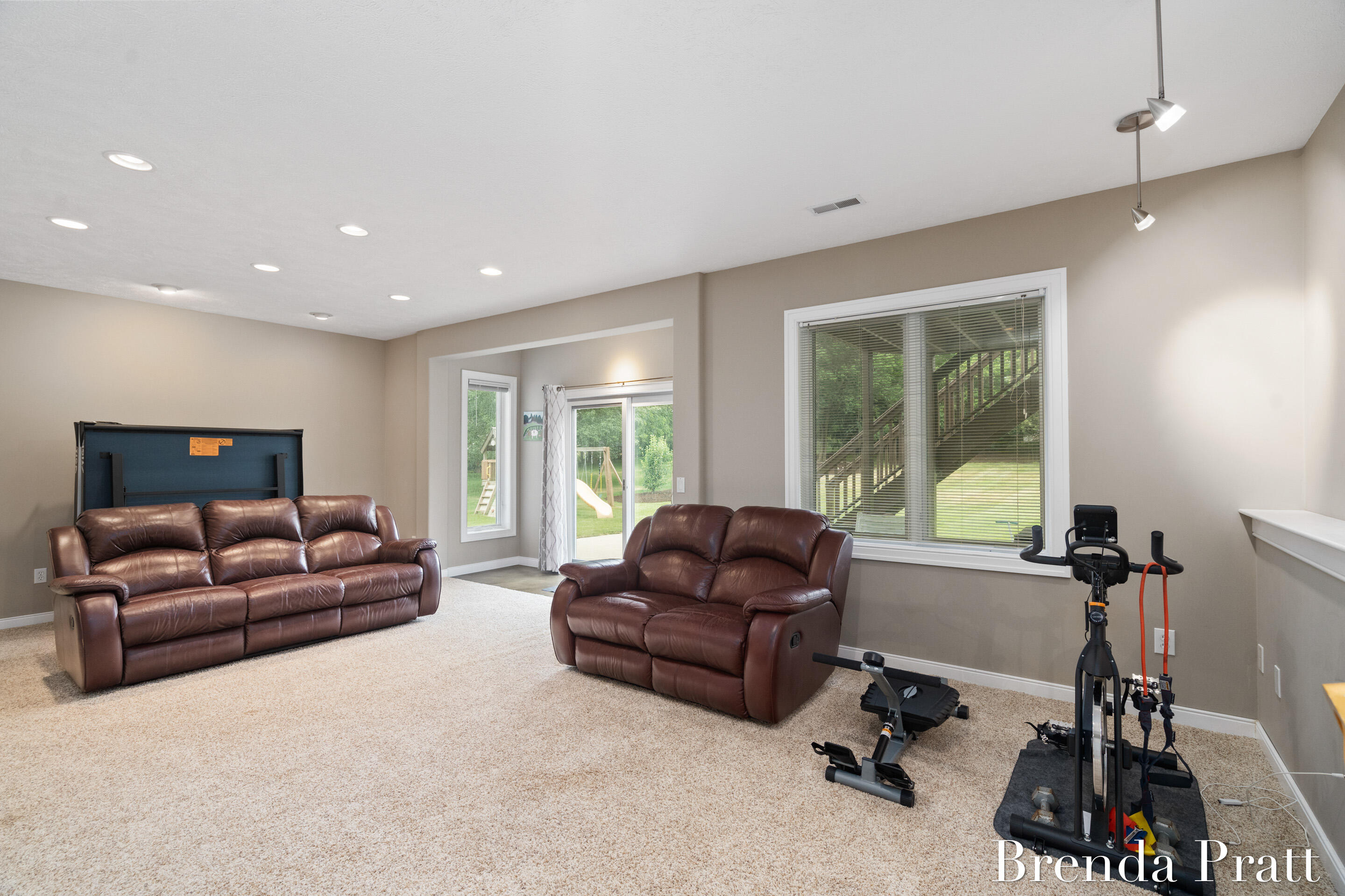 7825 Ashwood Drive SE