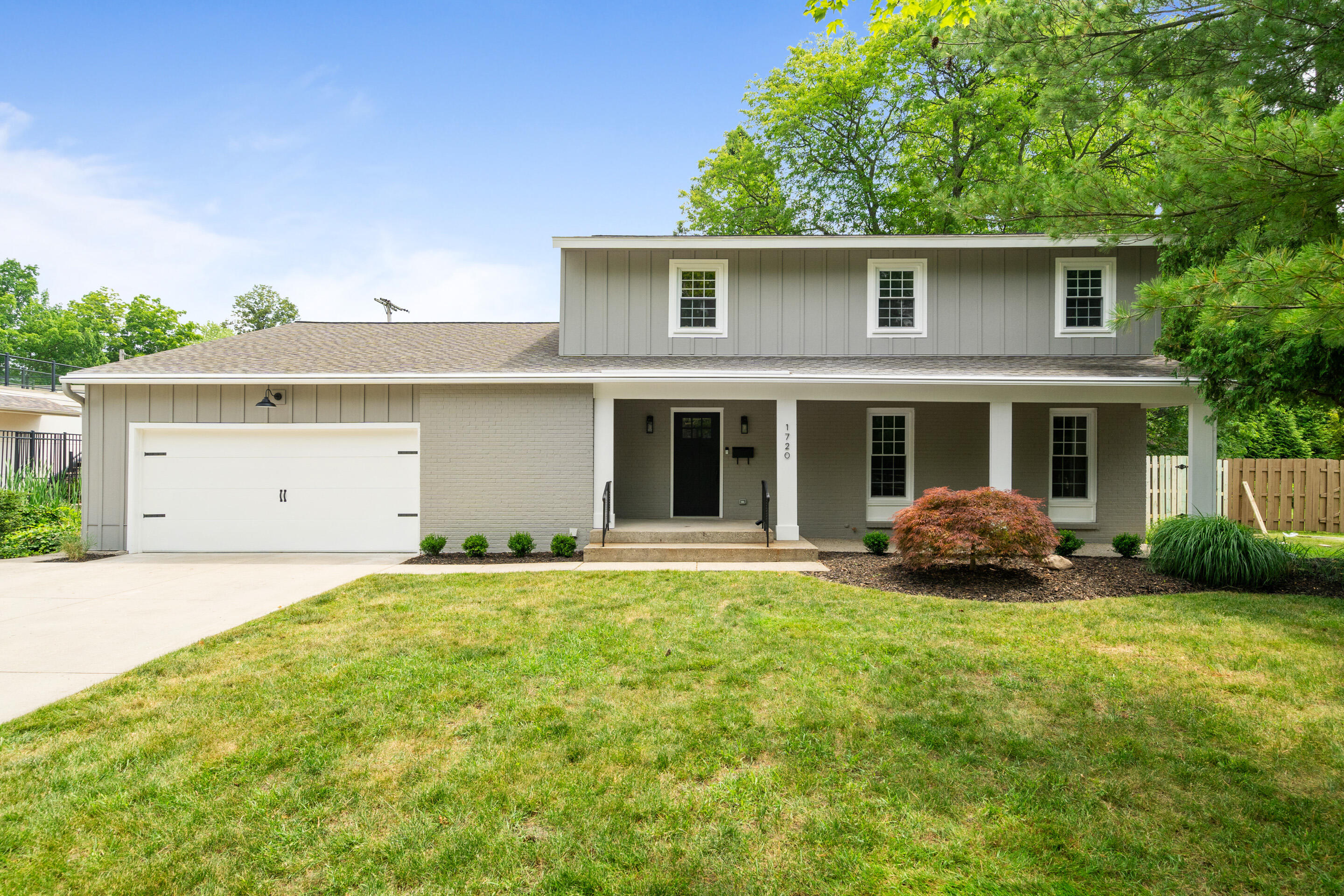 1720 Conlon Avenue SE