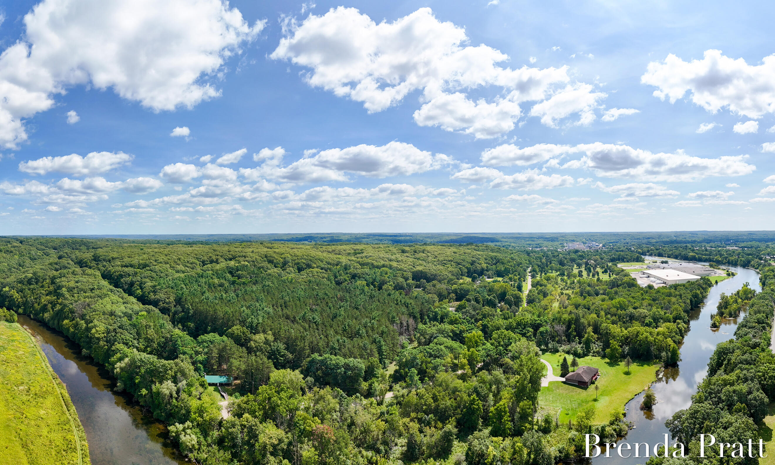 985 N Washington Street