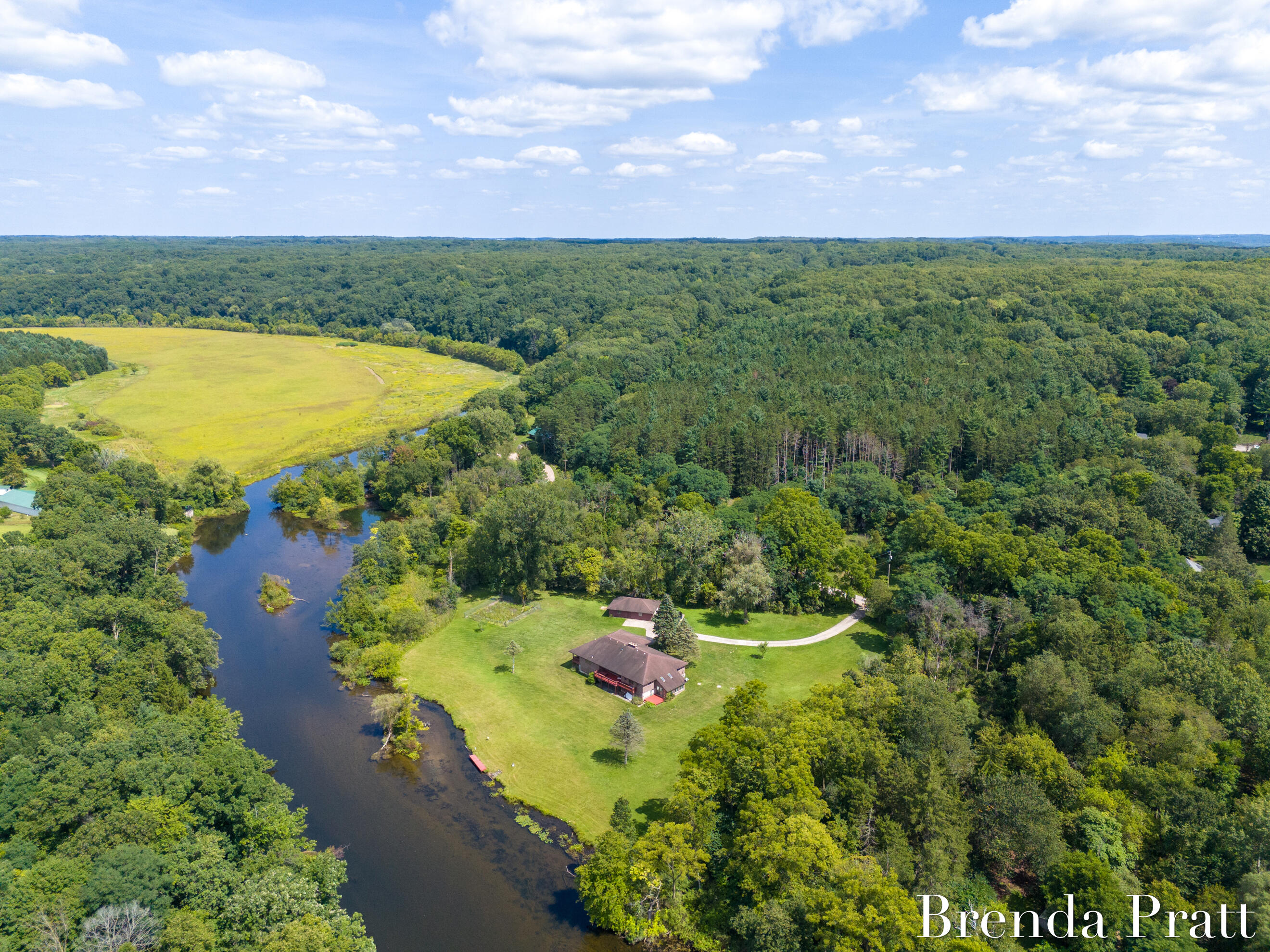 985 N Washington Street