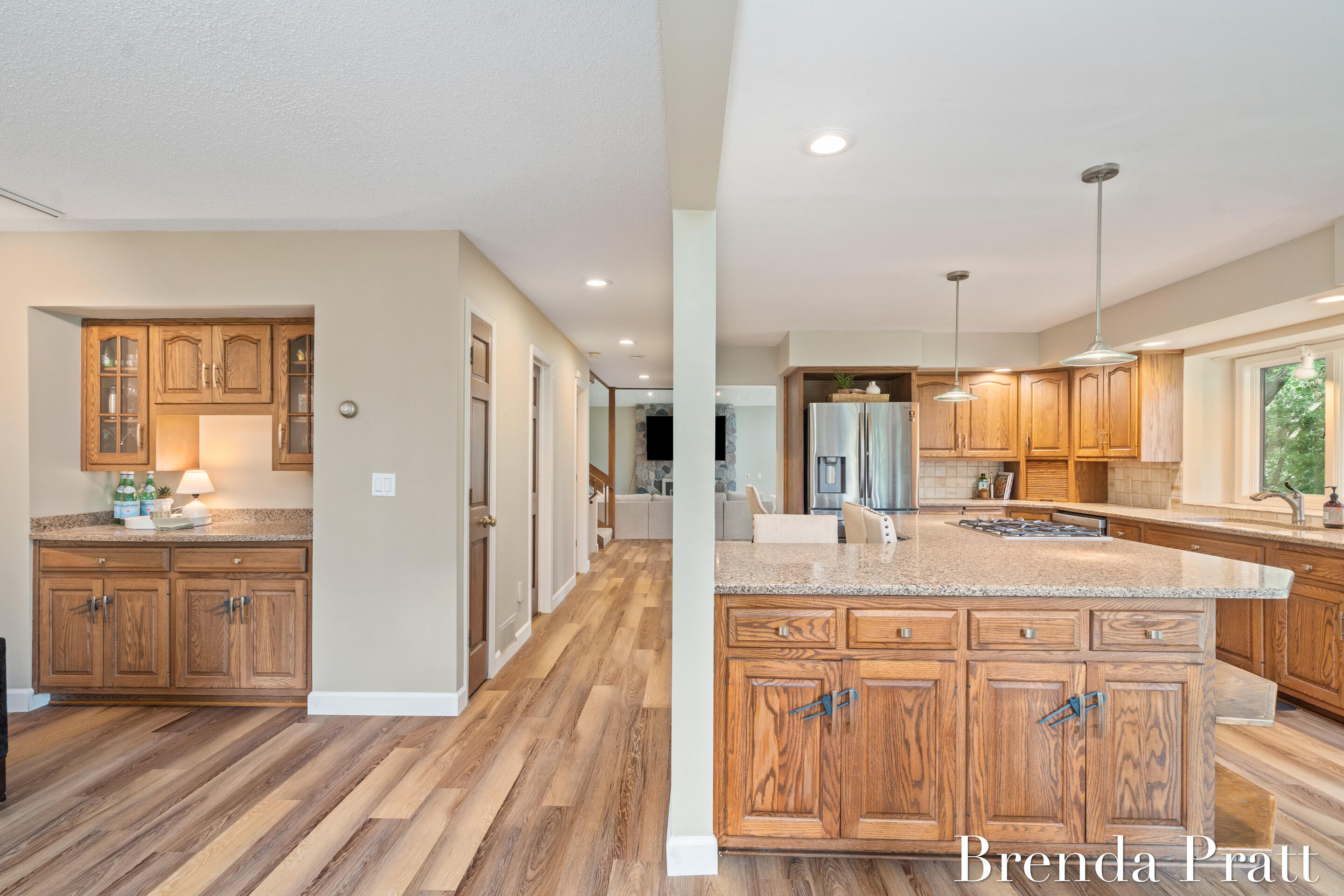 3510 Eastview Drive NE