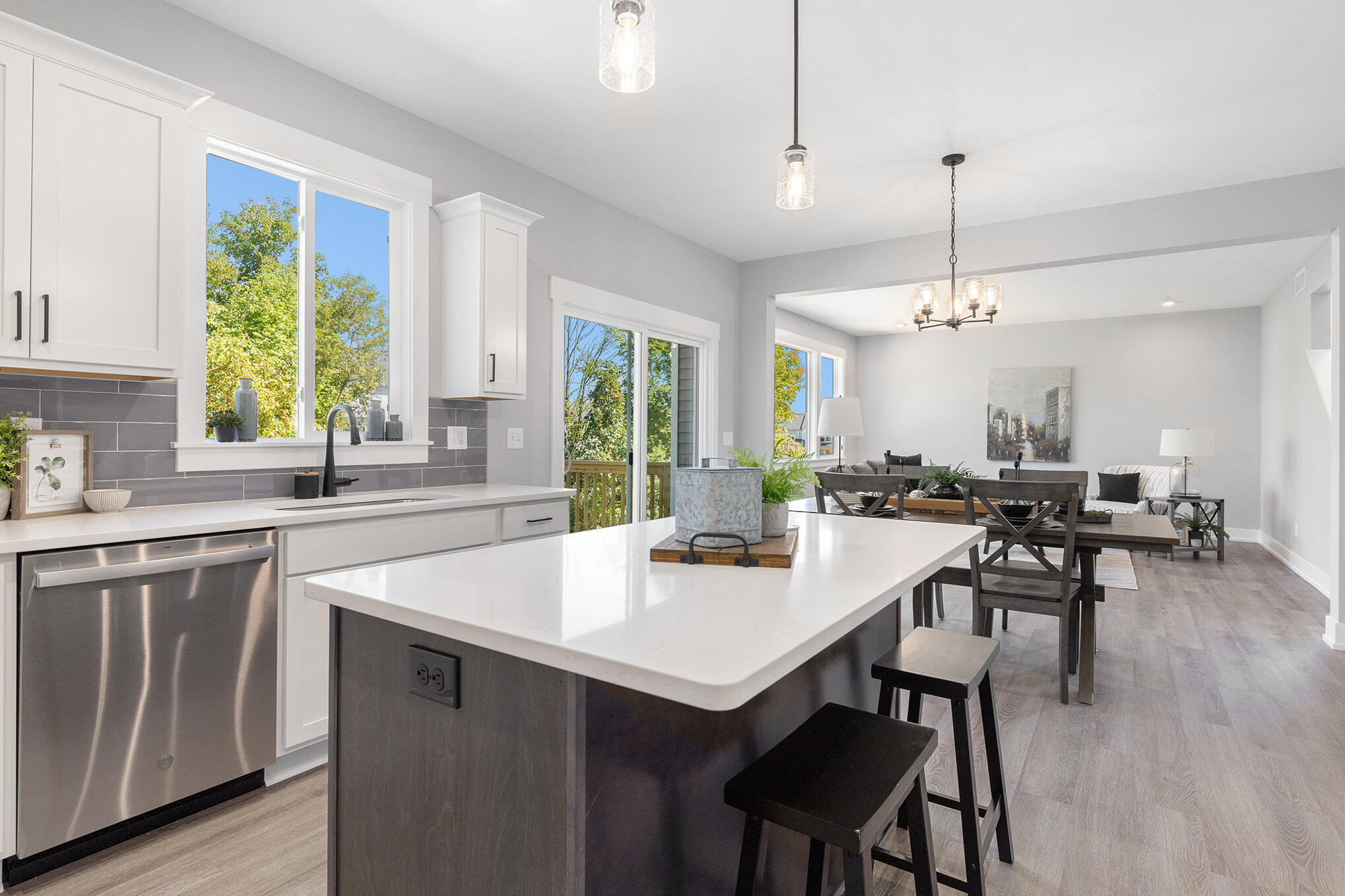 2963 Norway Pine Drive SE