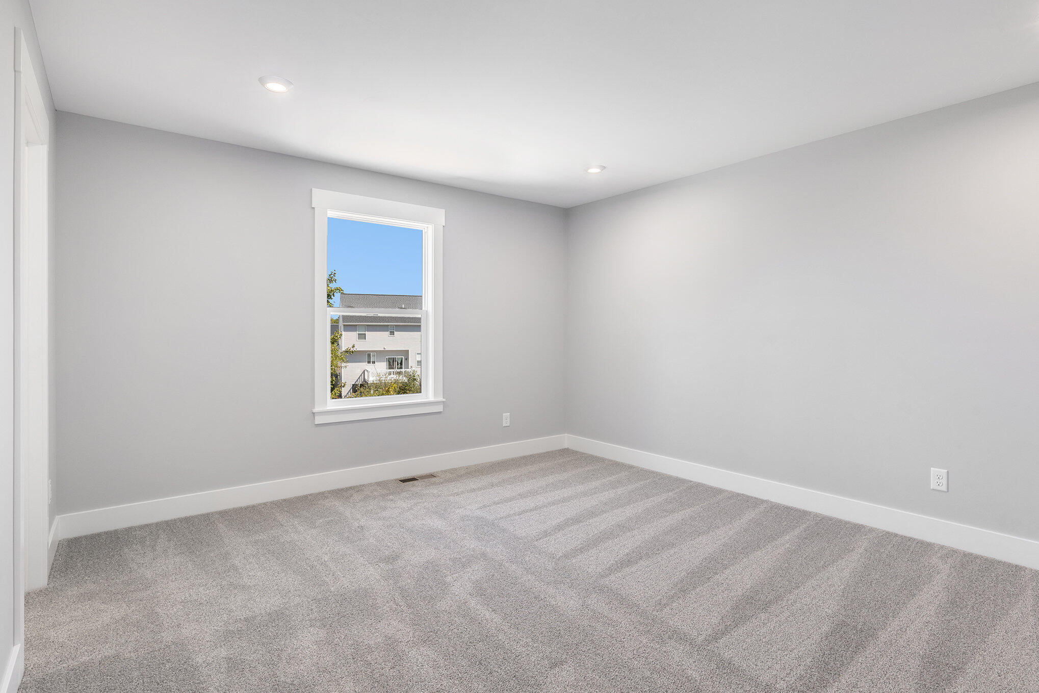 2963 Norway Pine Drive SE