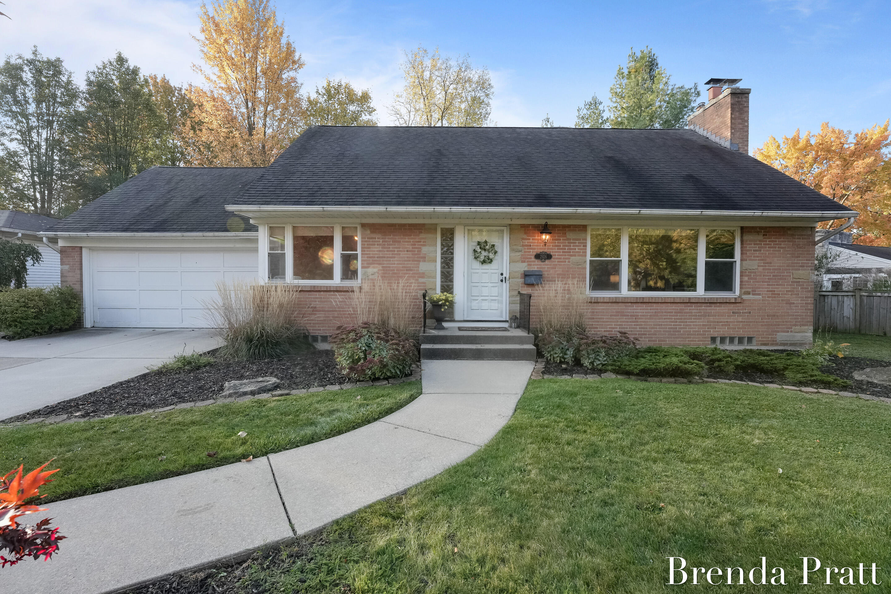 2926 Oakwood Drive SE