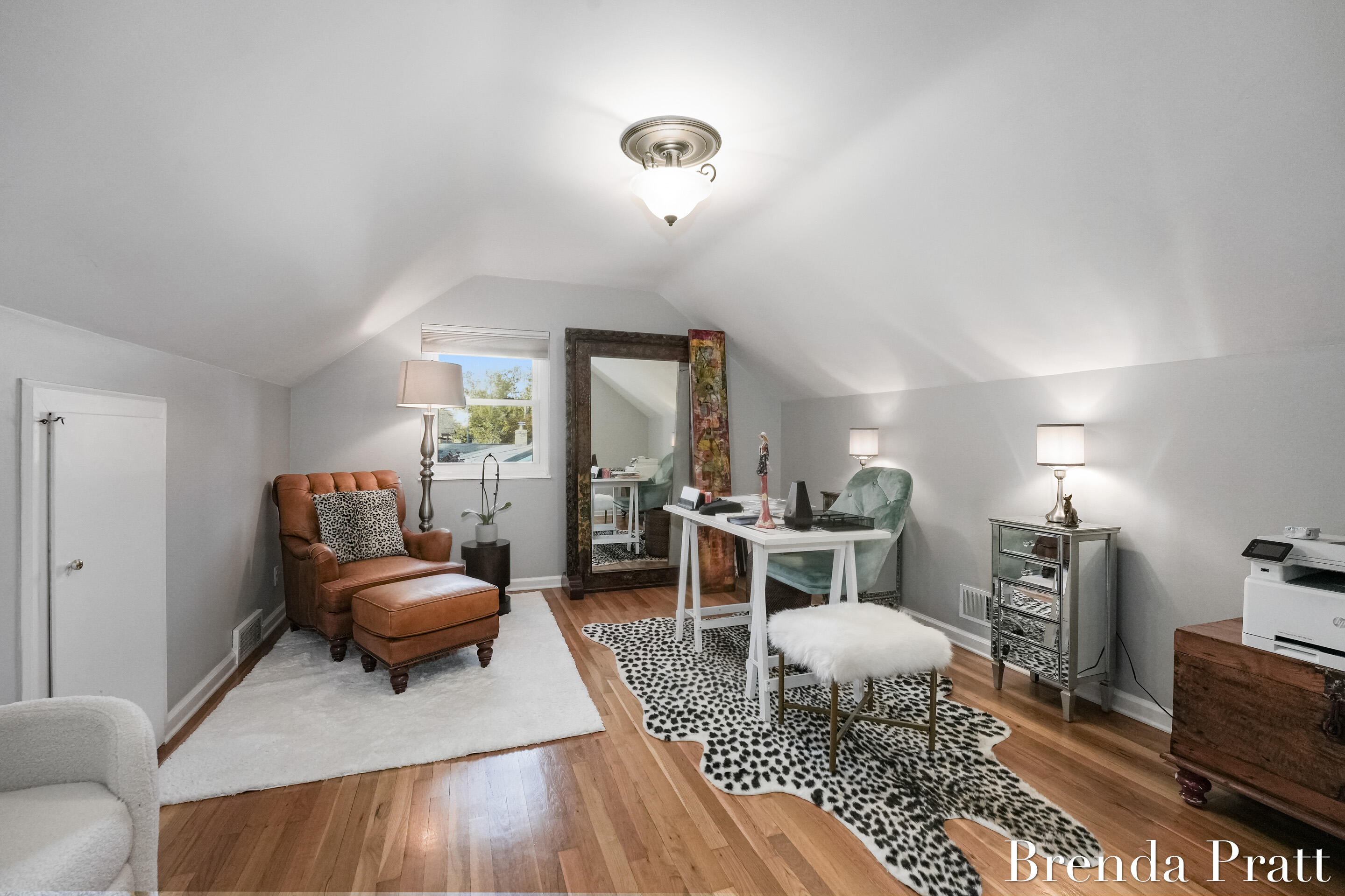 2926 Oakwood Drive SE