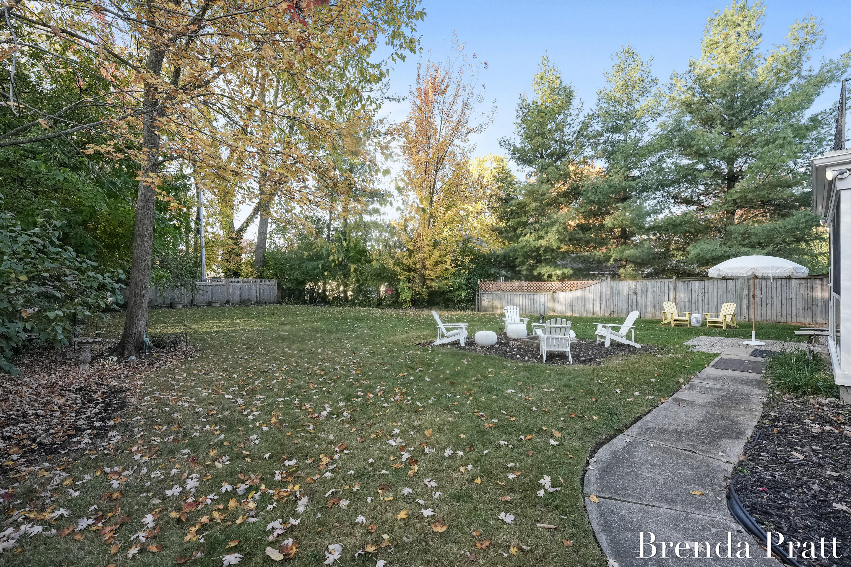 2926 Oakwood Drive SE