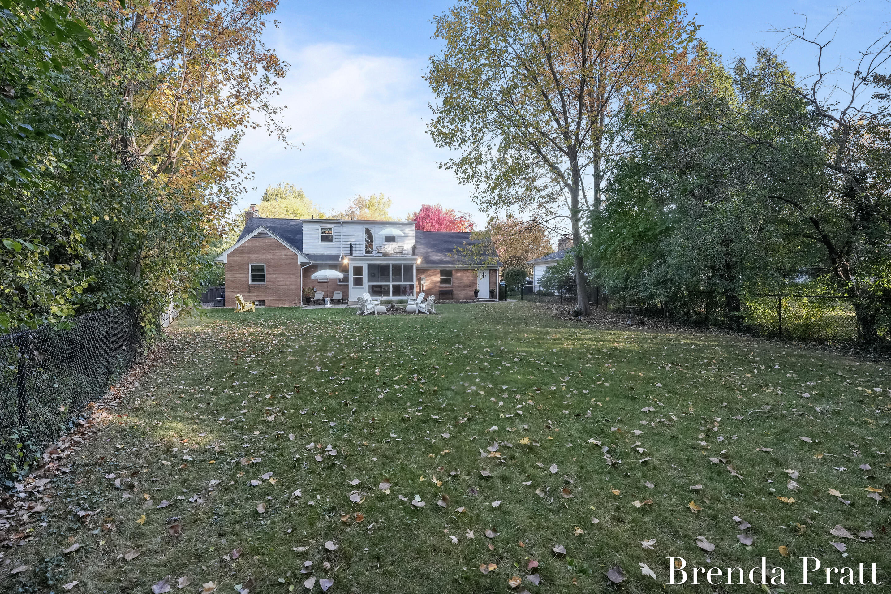 2926 Oakwood Drive SE