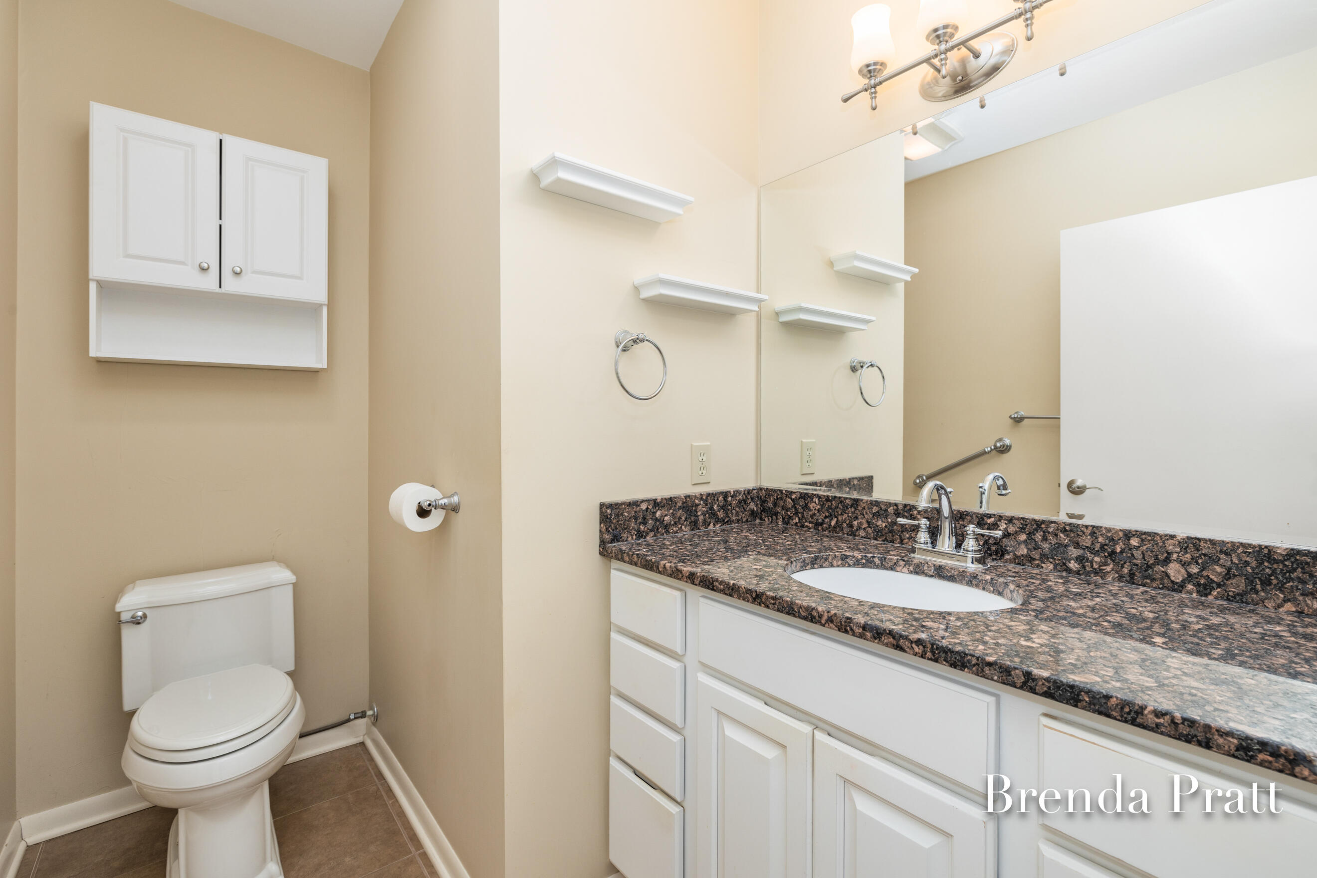 2311 Wealthy Street SE 7