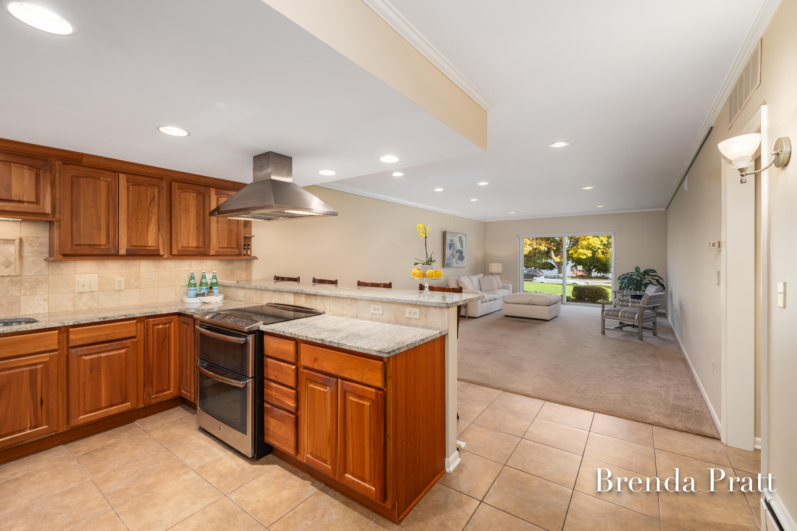 2311 Wealthy Street SE 7