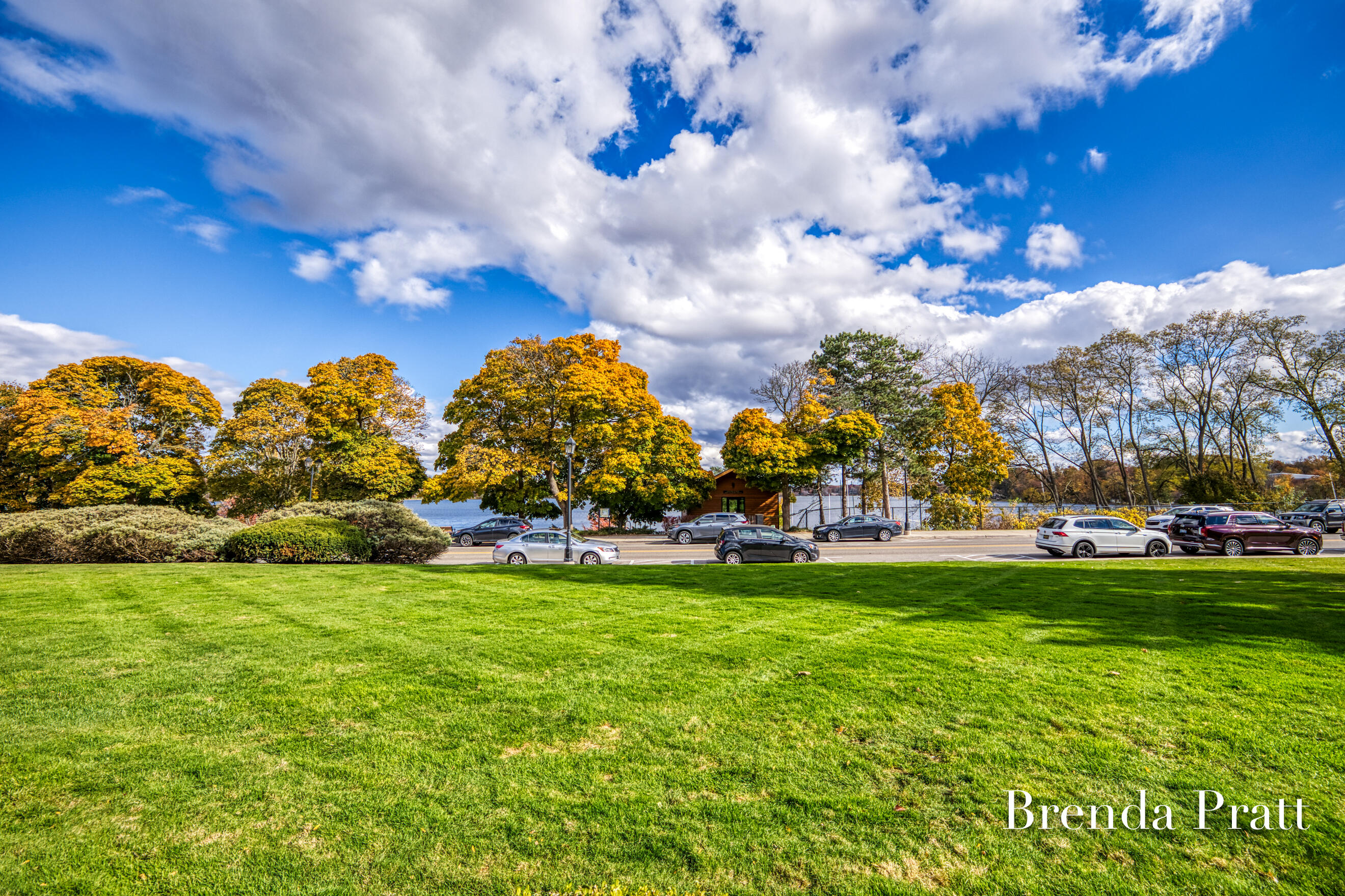 2311 Wealthy Street SE 7