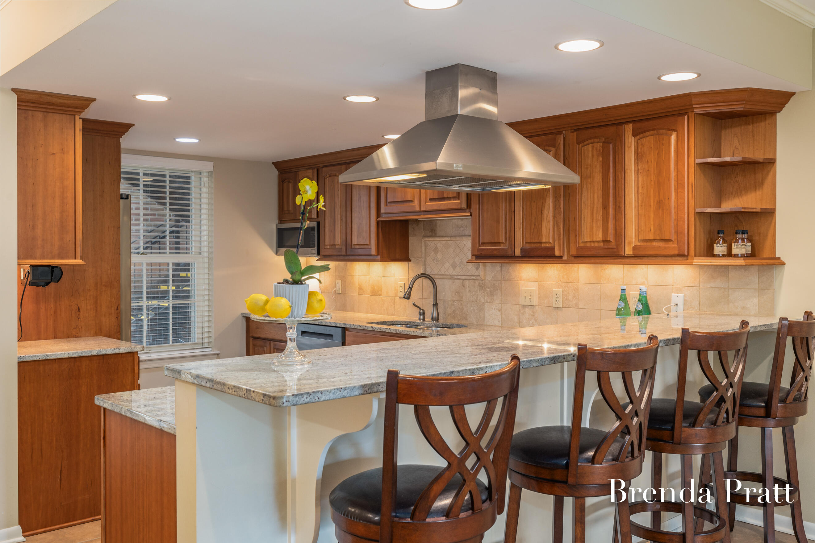 2311 Wealthy Street SE 7