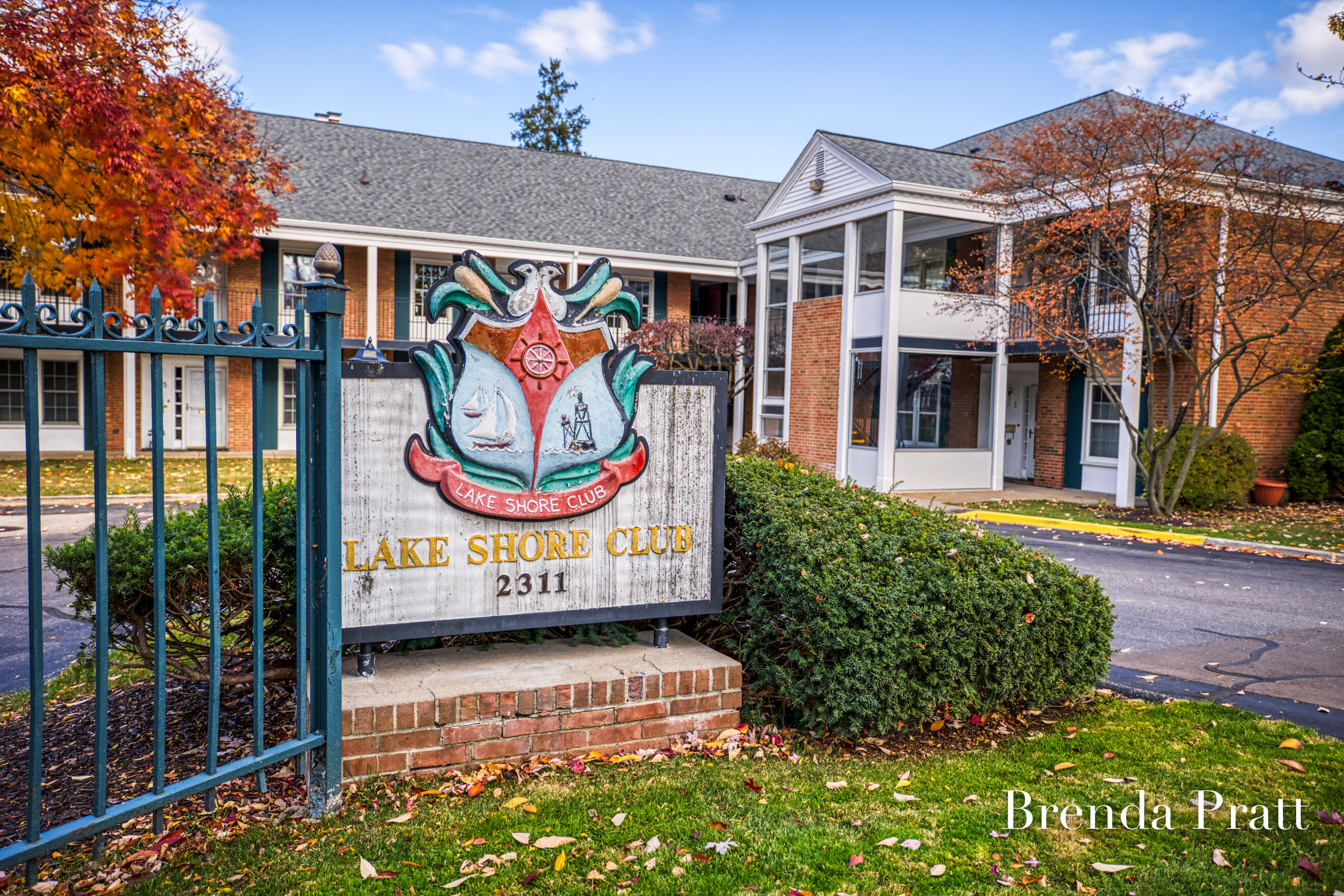 2311 Wealthy Street SE 7