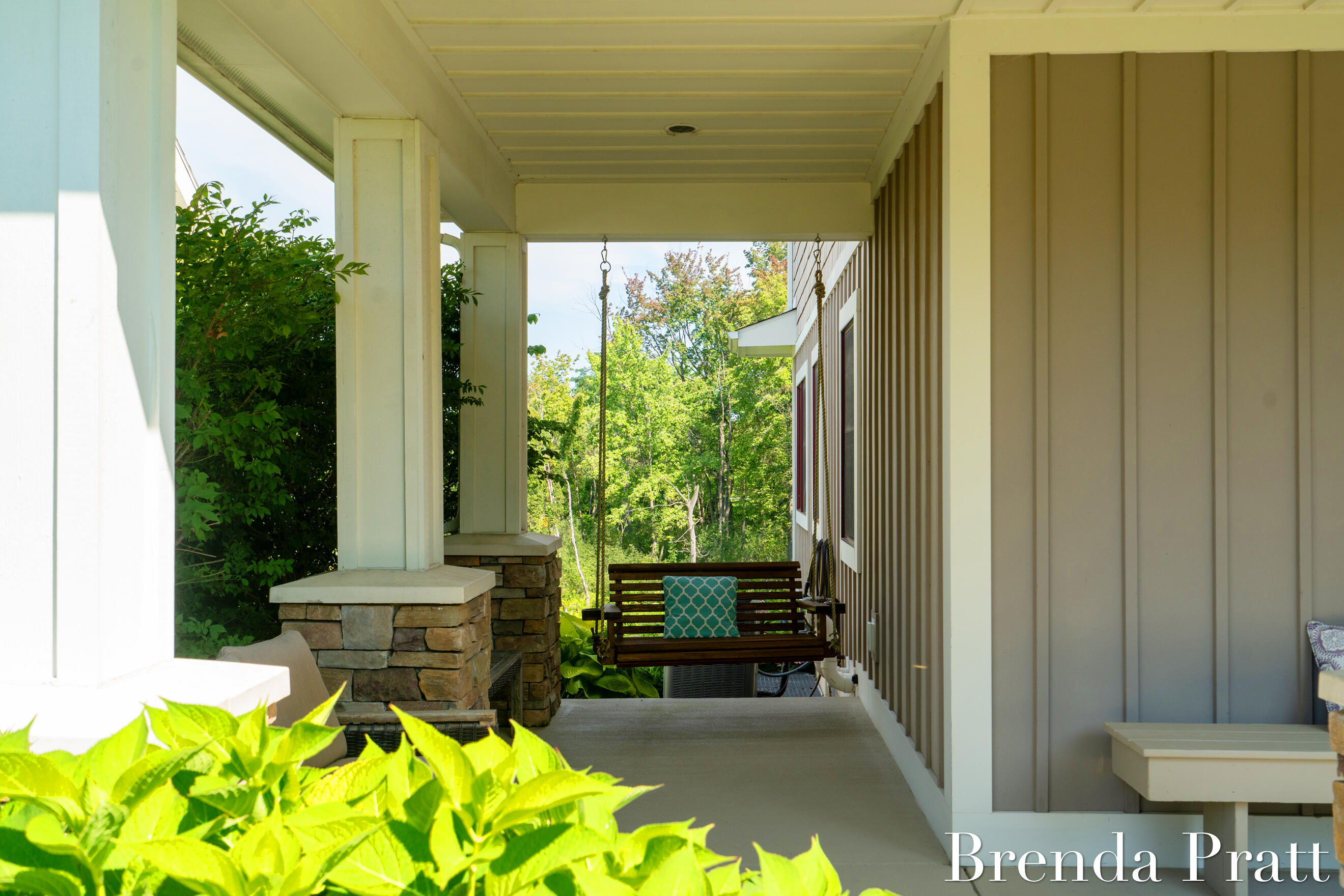 4301 Saddleback Court NE