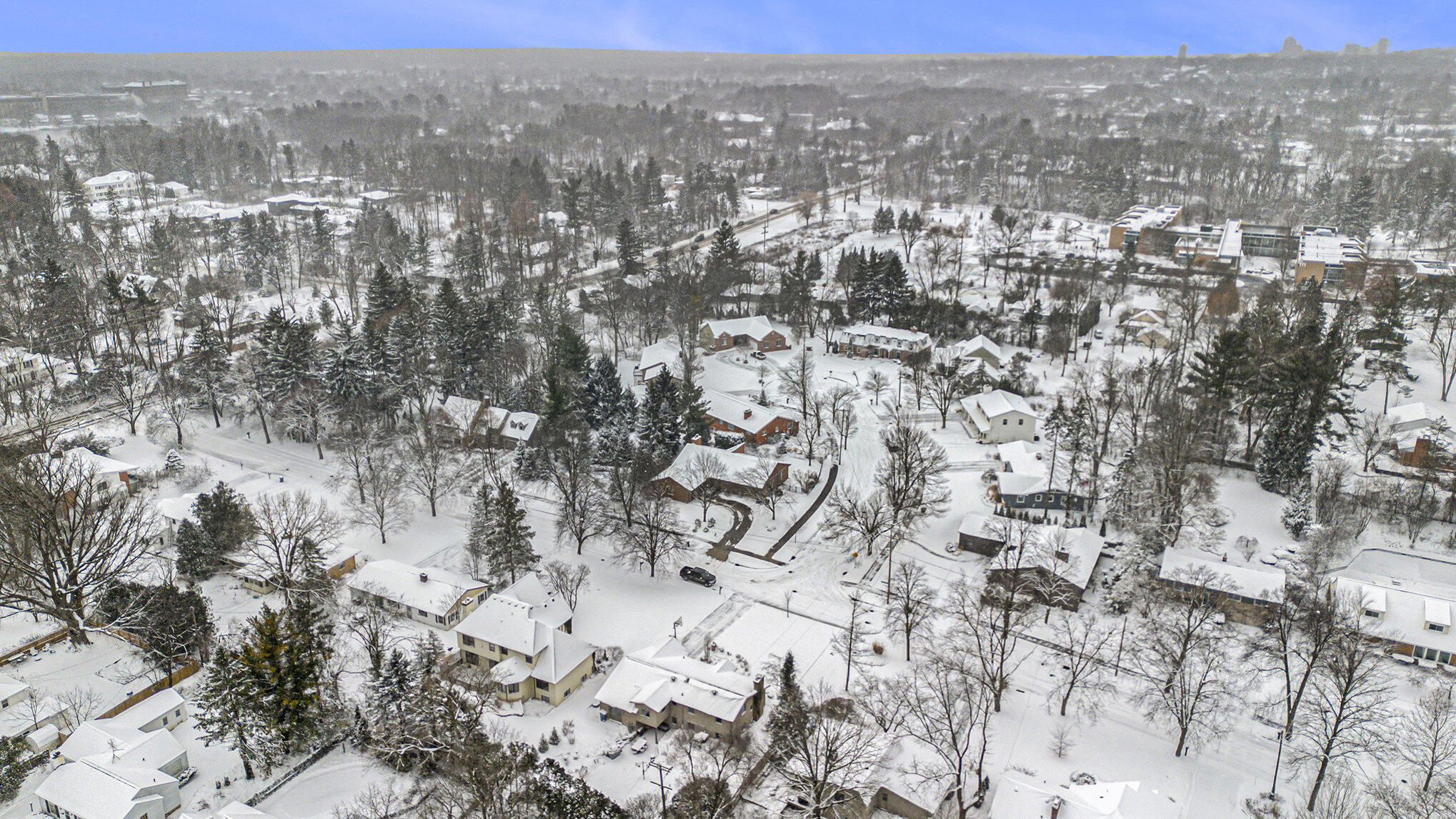 39 Worcester Drive NE