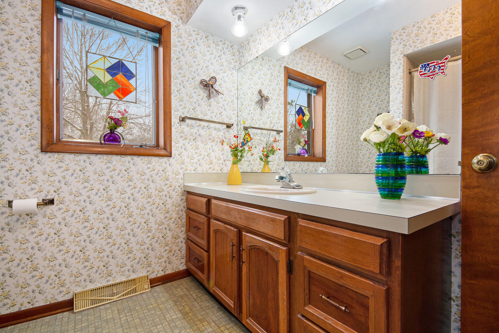 39 Worcester Drive NE