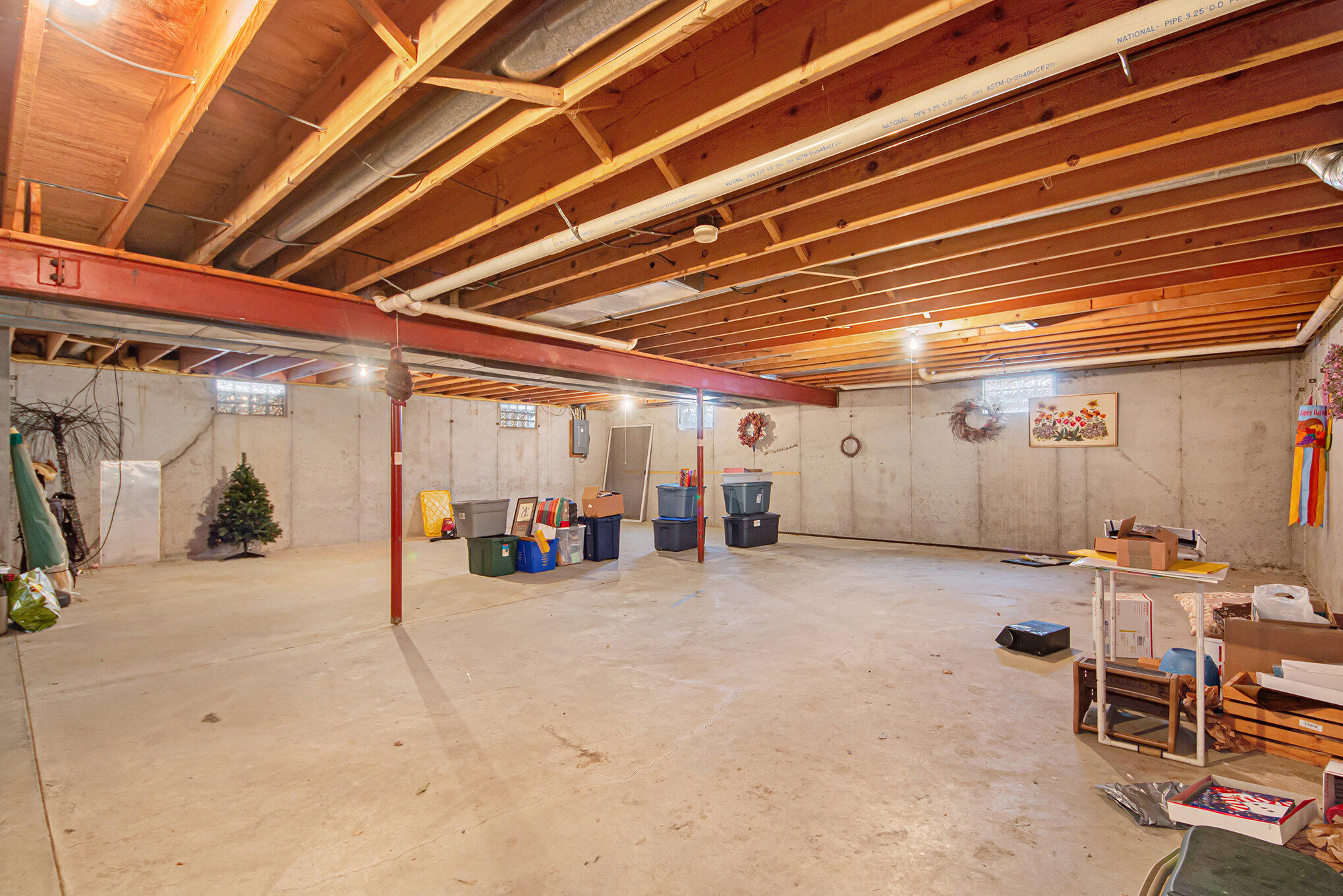 39 Worcester Drive NE