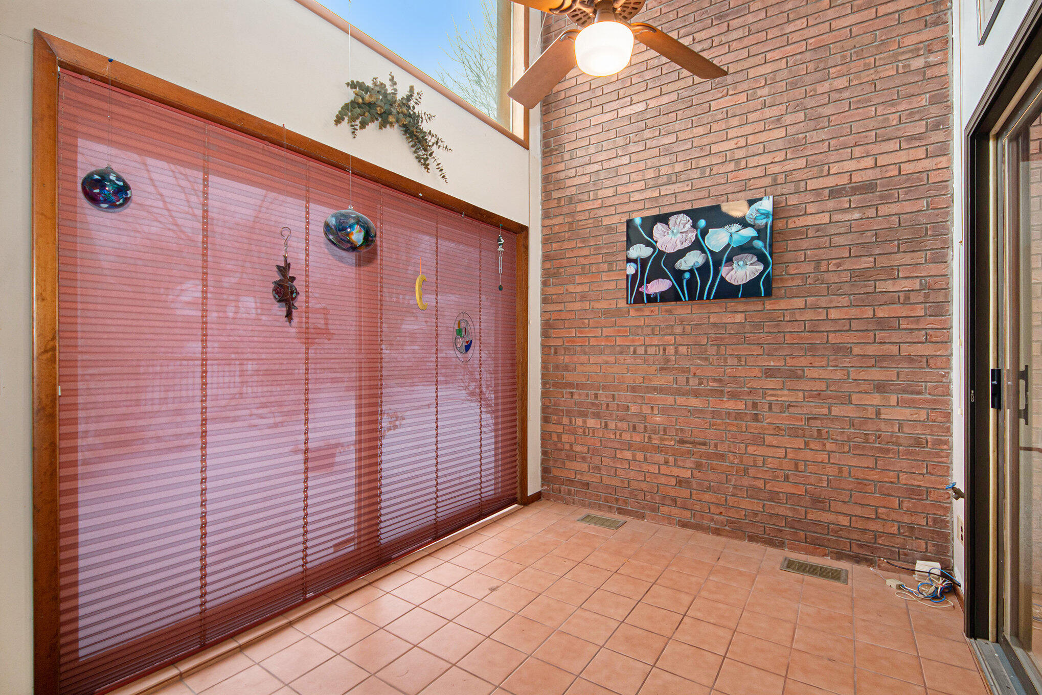 39 Worcester Drive NE