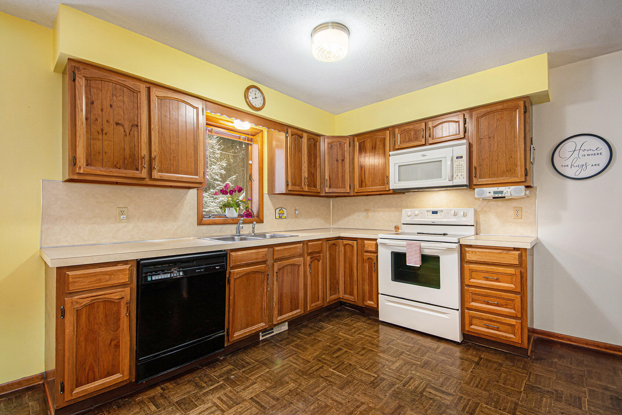 39 Worcester Drive NE