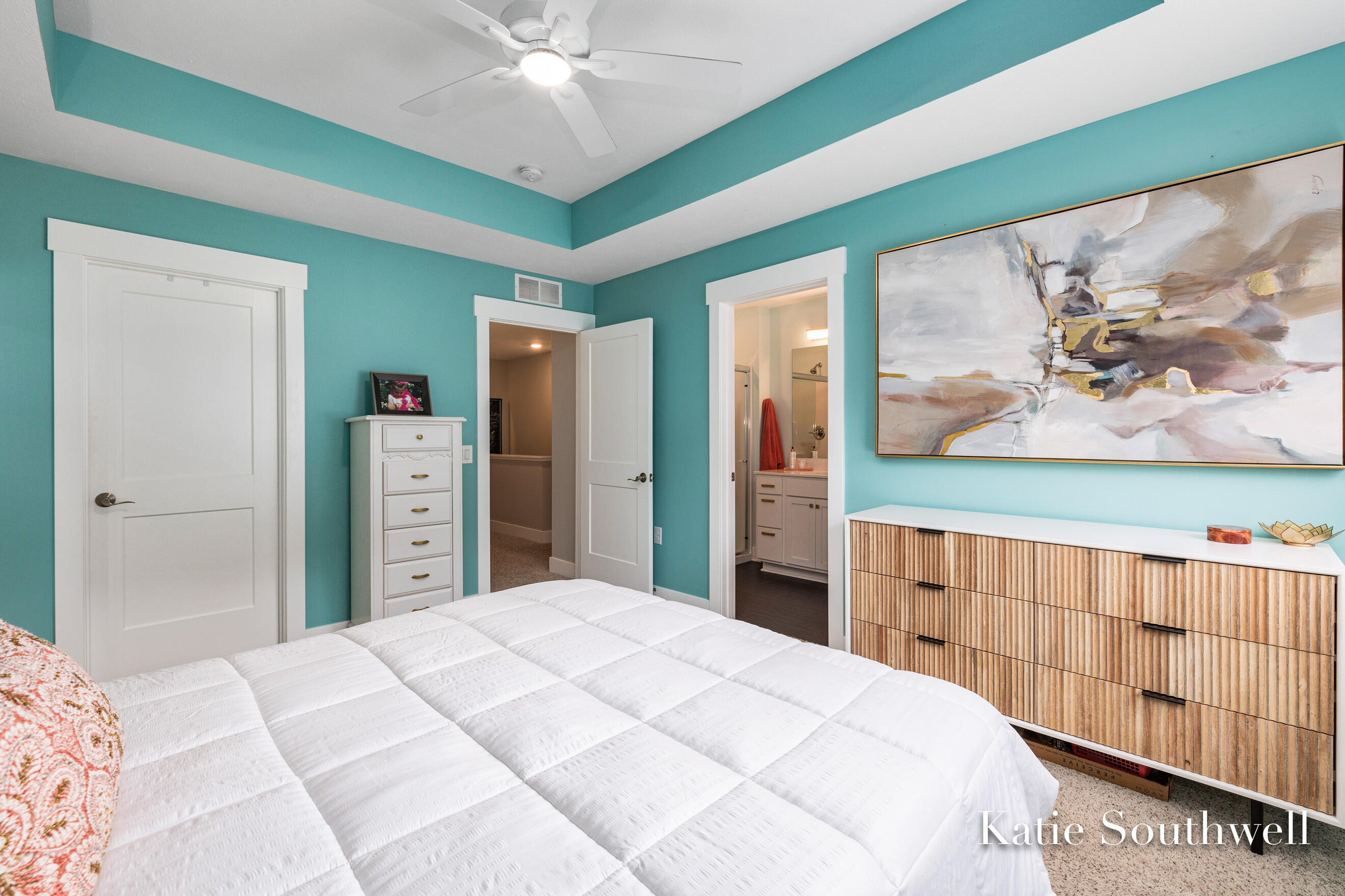 2349 Watertown Way