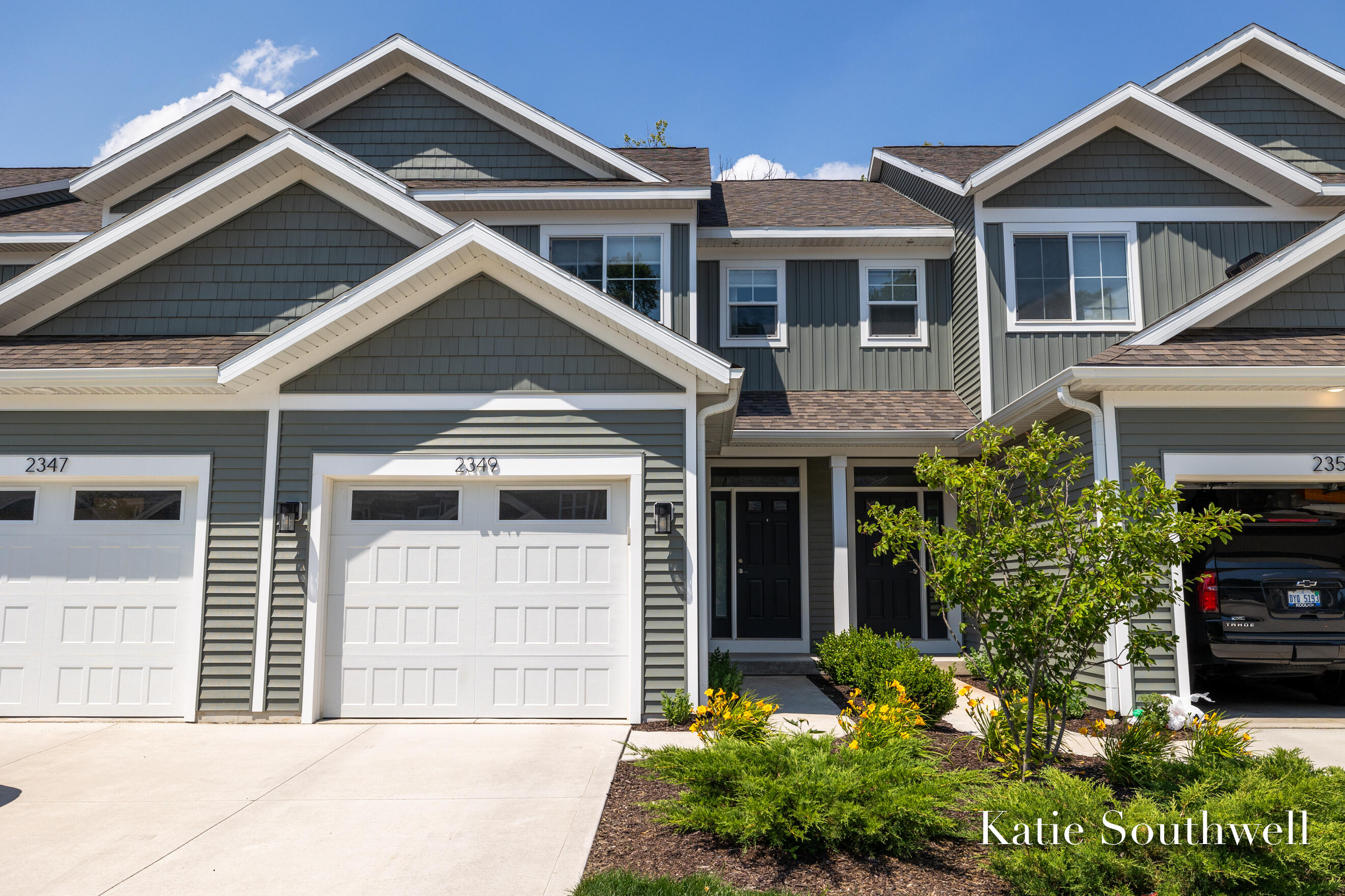 2349 Watertown Way
