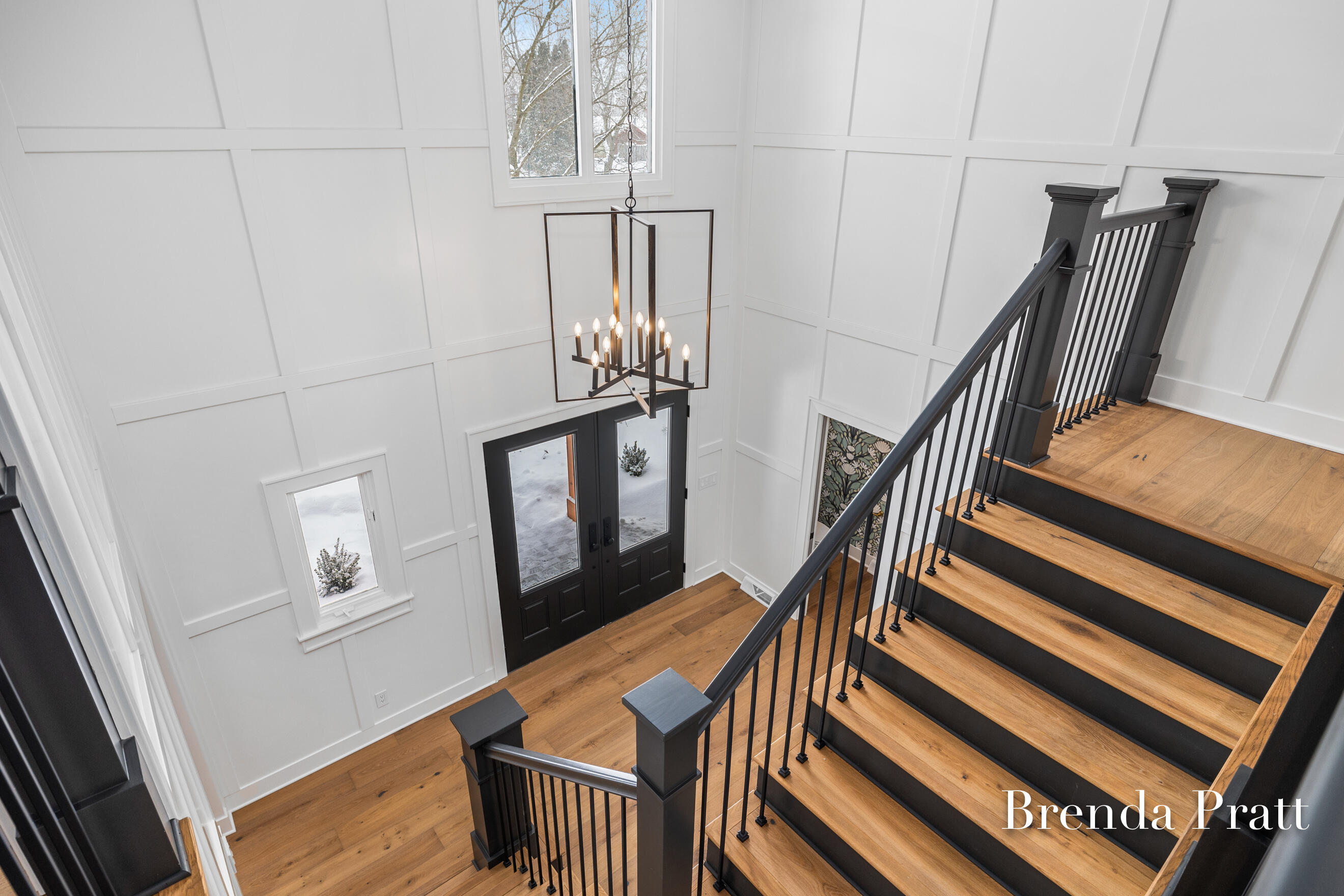 305 Arlington Drive SE