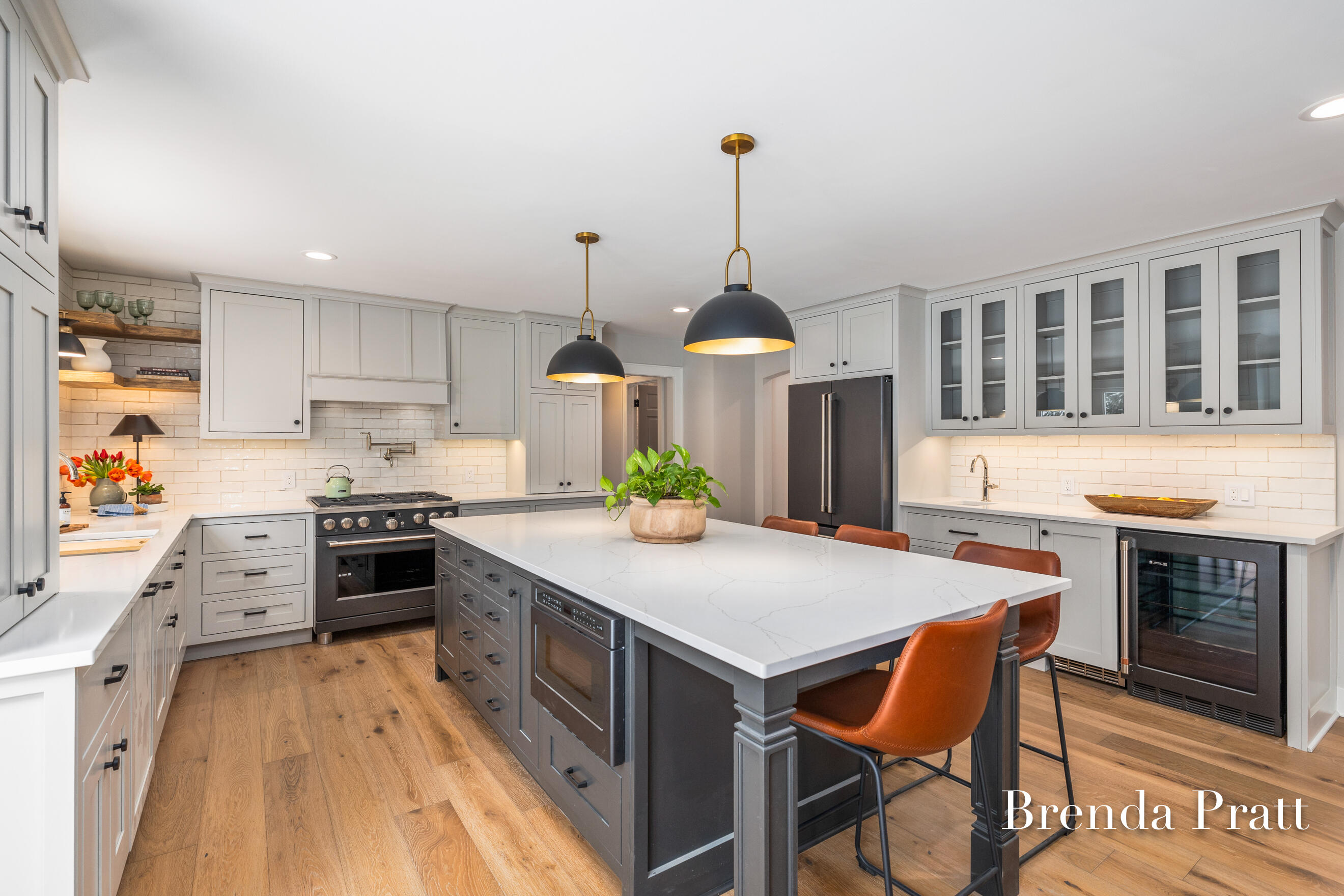 305 Arlington Drive SE