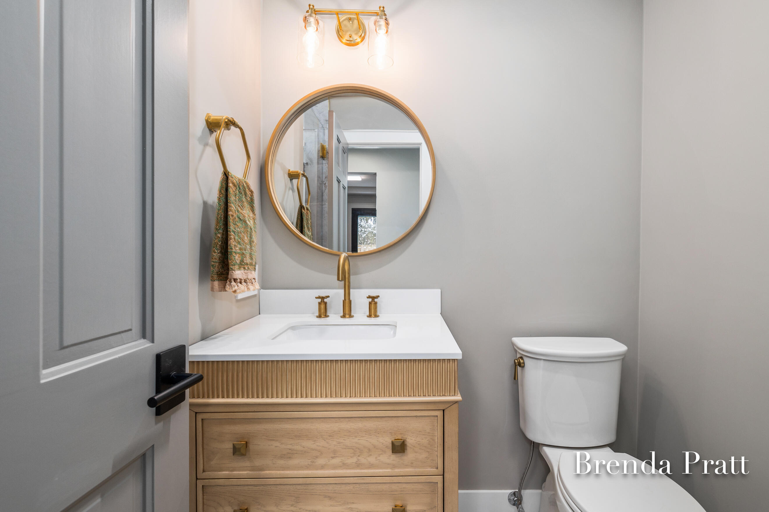 305 Arlington Drive SE