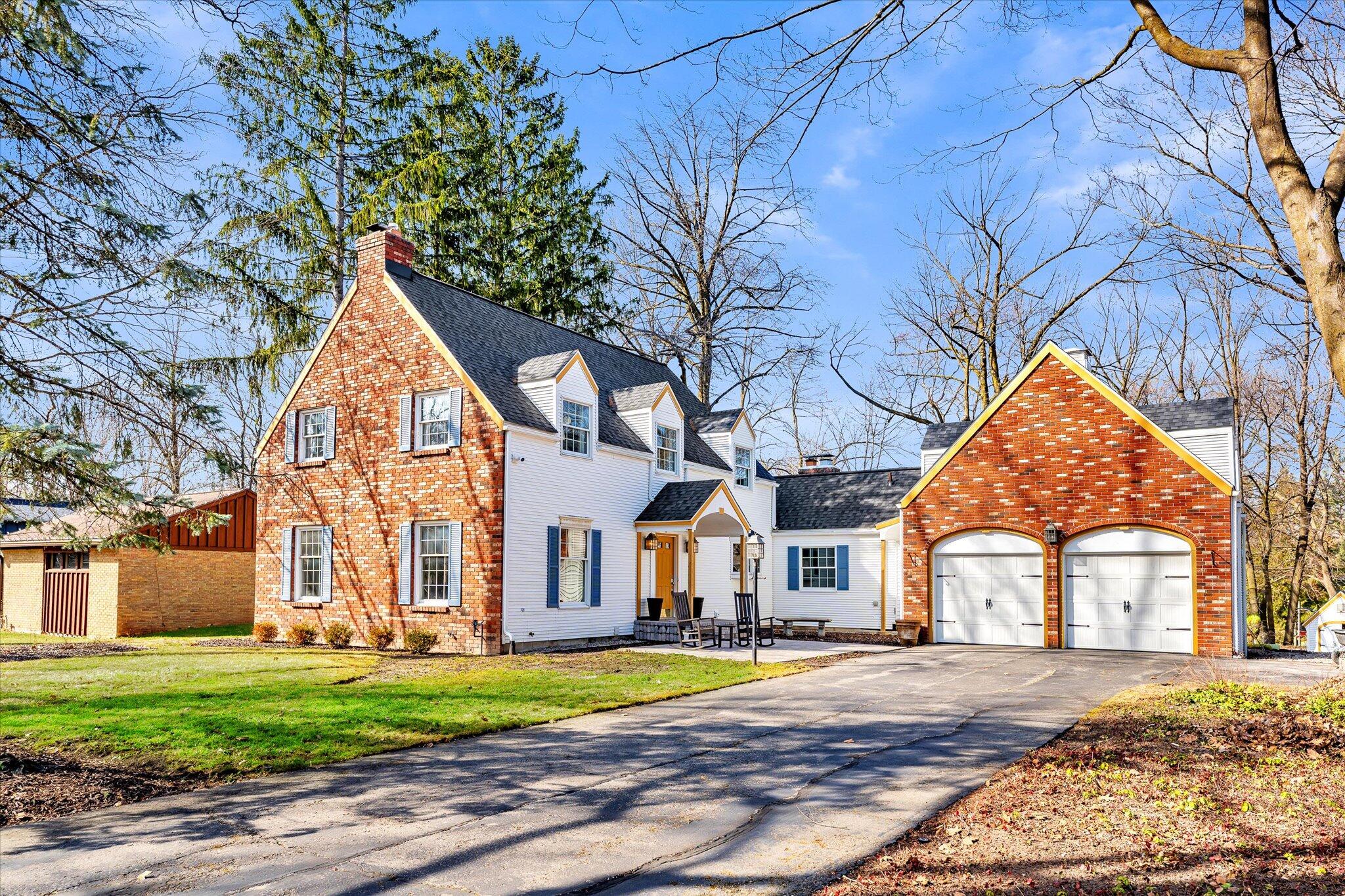 2559 Alger Street SE