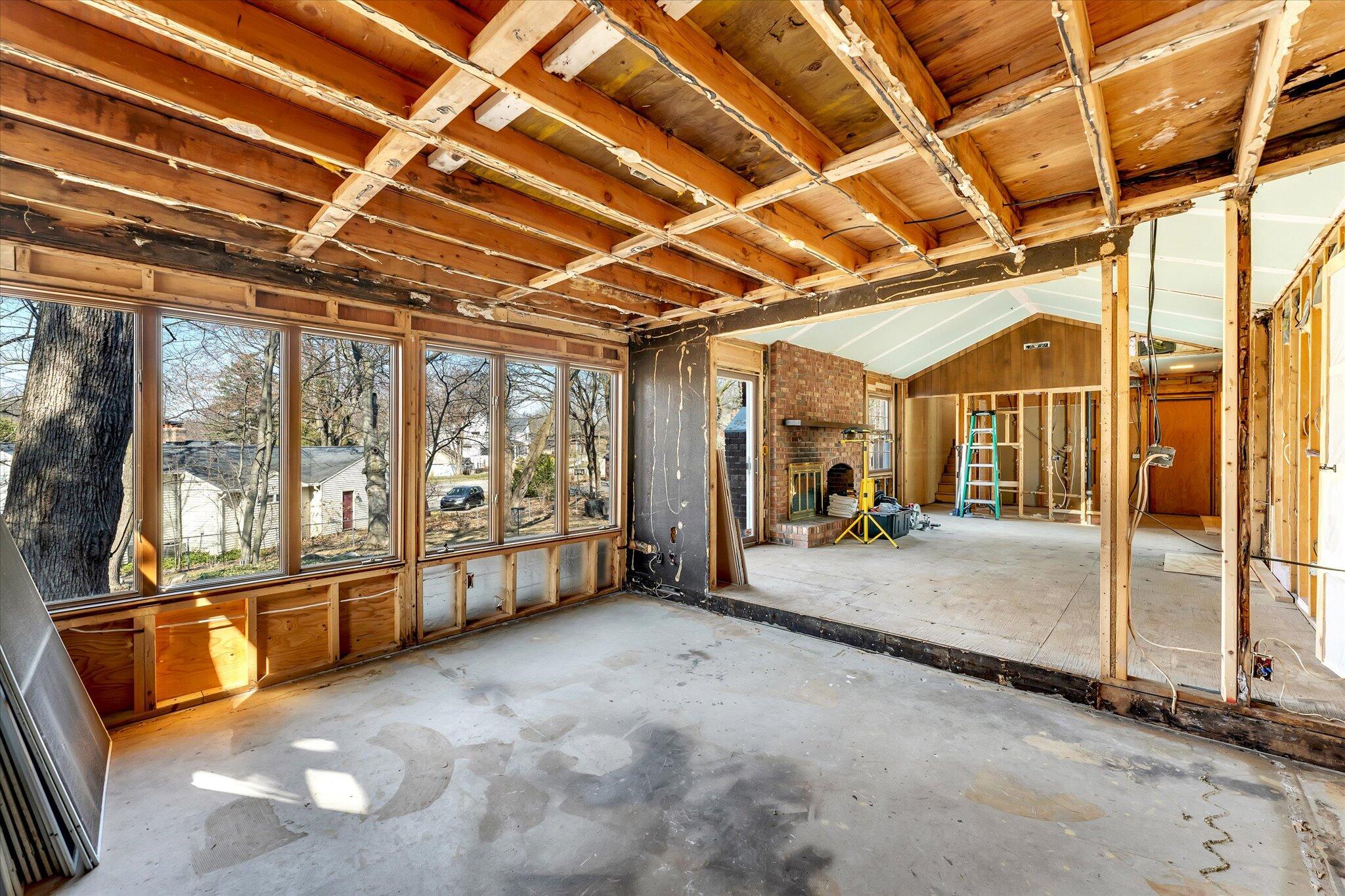 2559 Alger Street SE