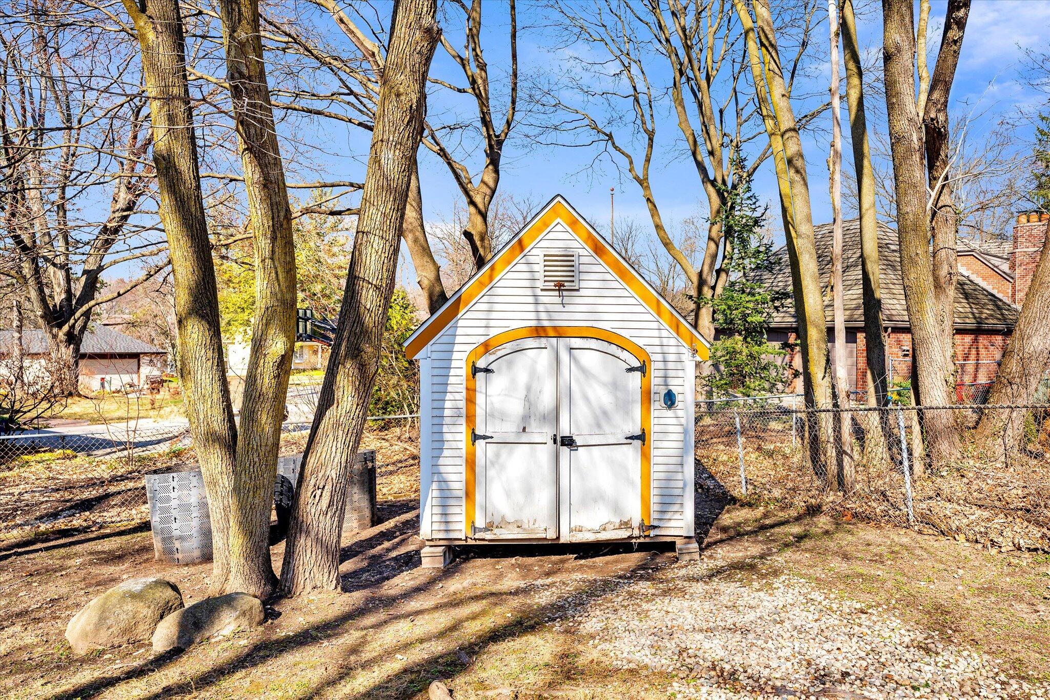 2559 Alger Street SE