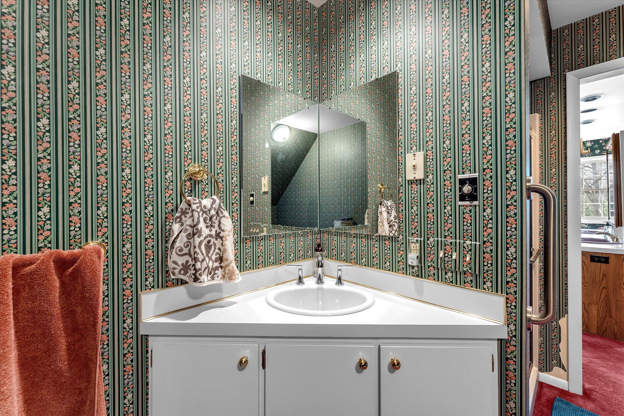 2559 Alger Street SE