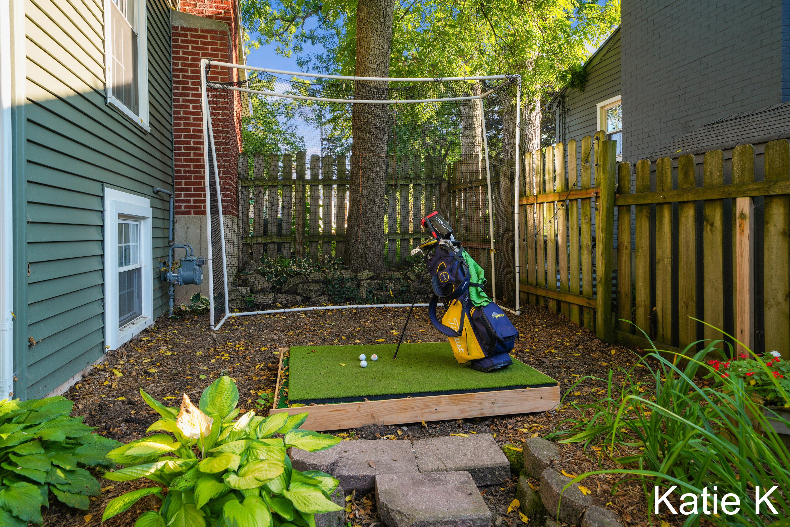 2117 Coronado Drive SE