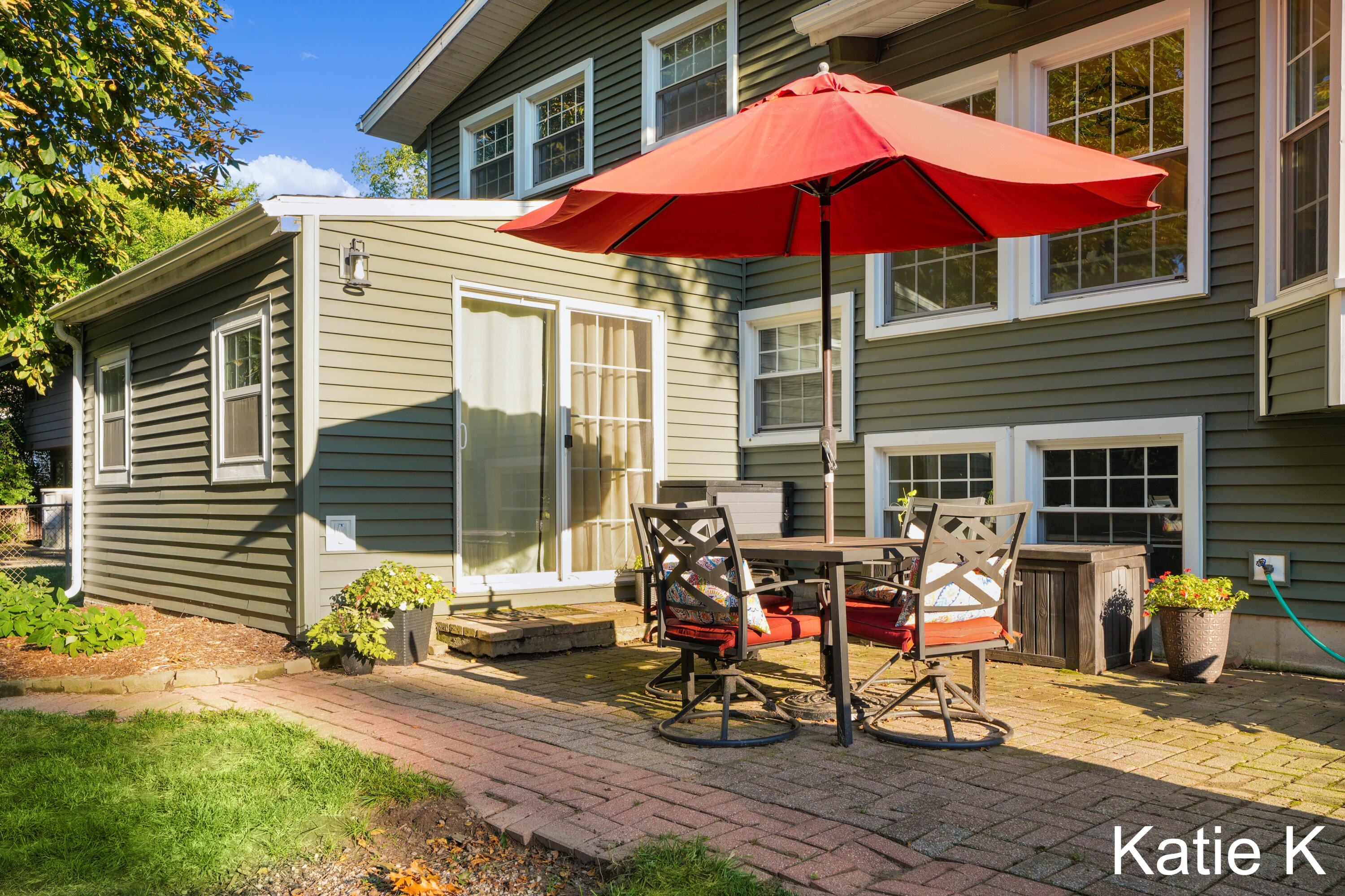 2117 Coronado Drive SE