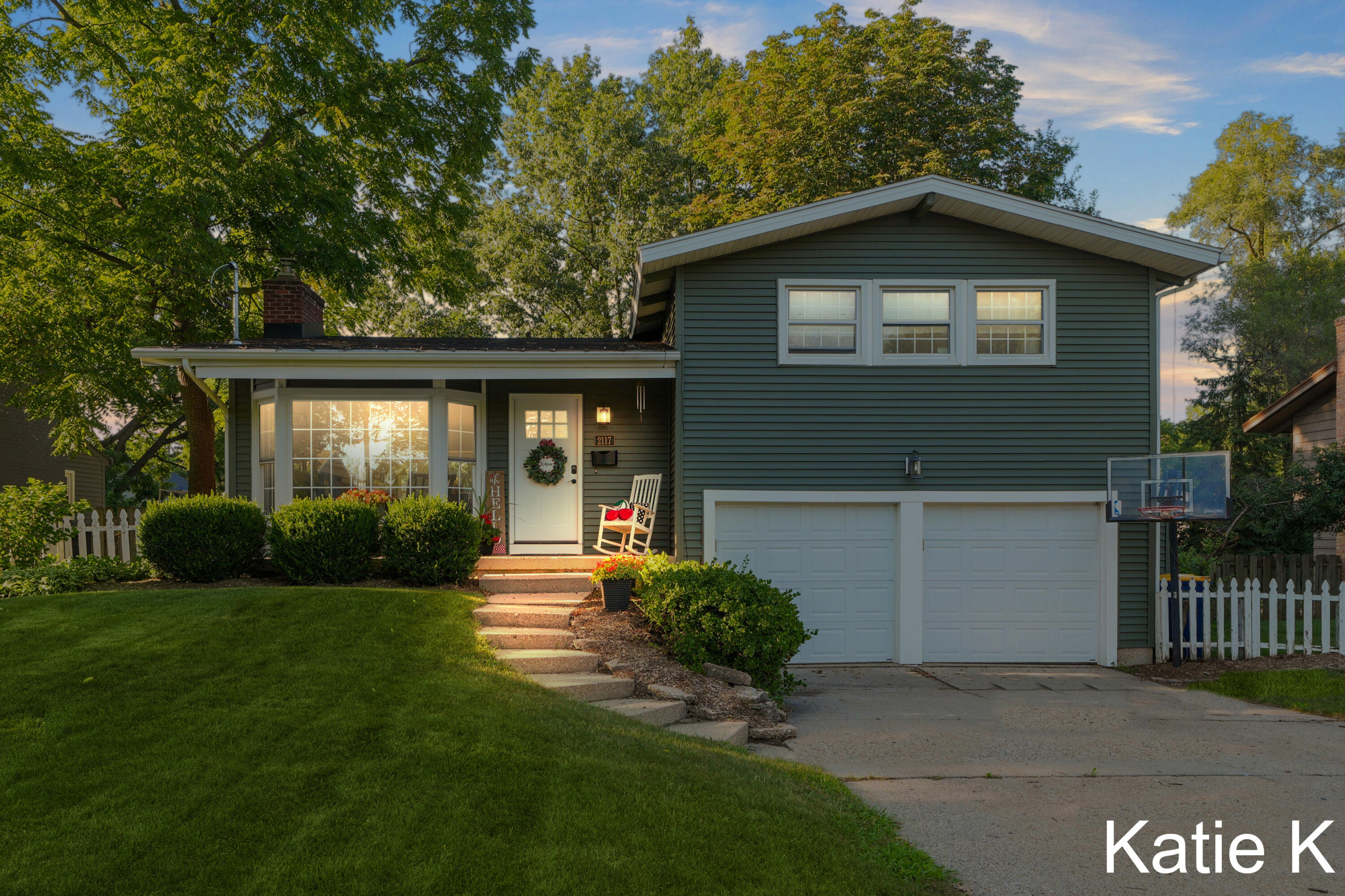 2117 Coronado Drive SE