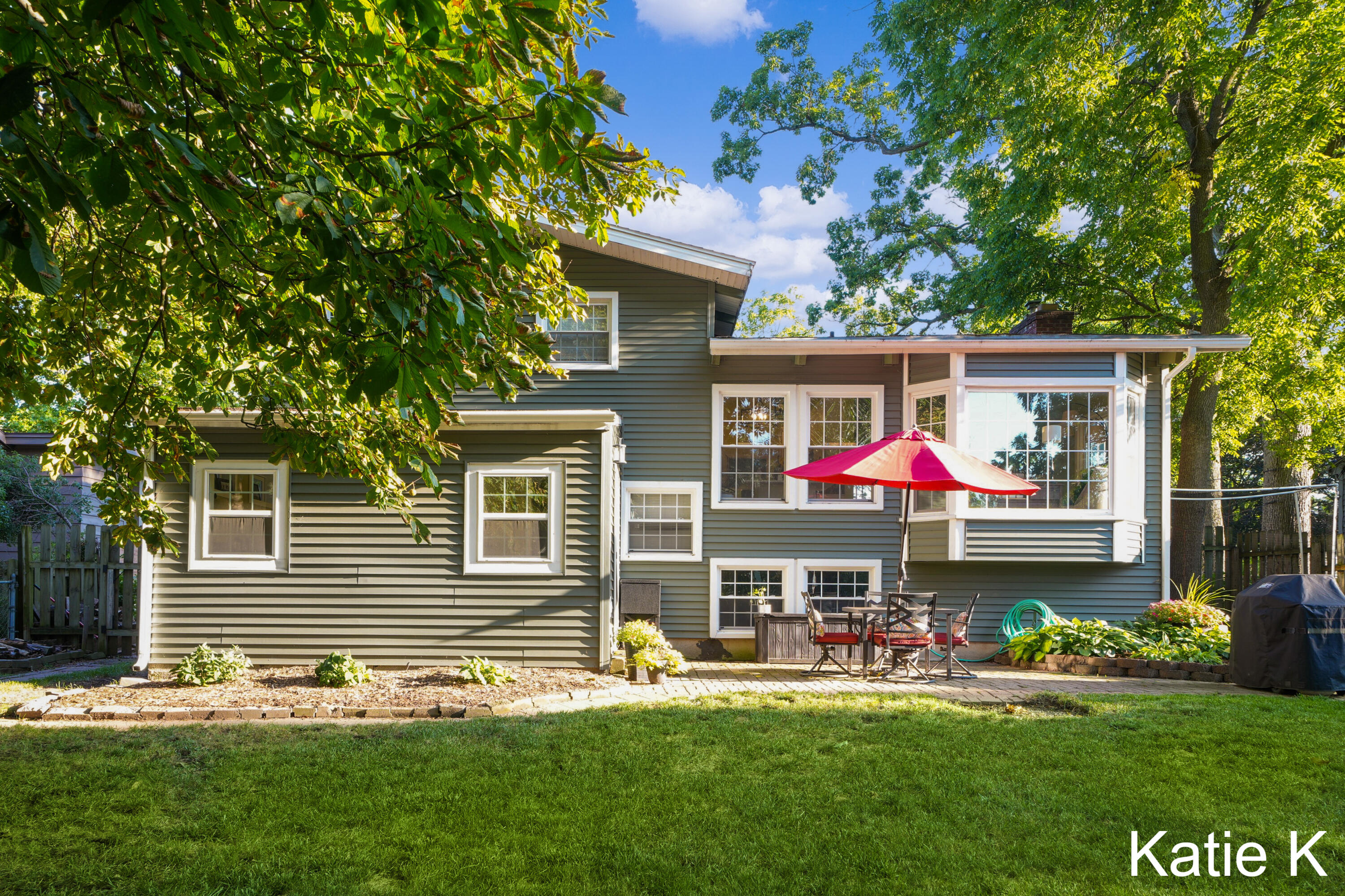 2117 Coronado Drive SE