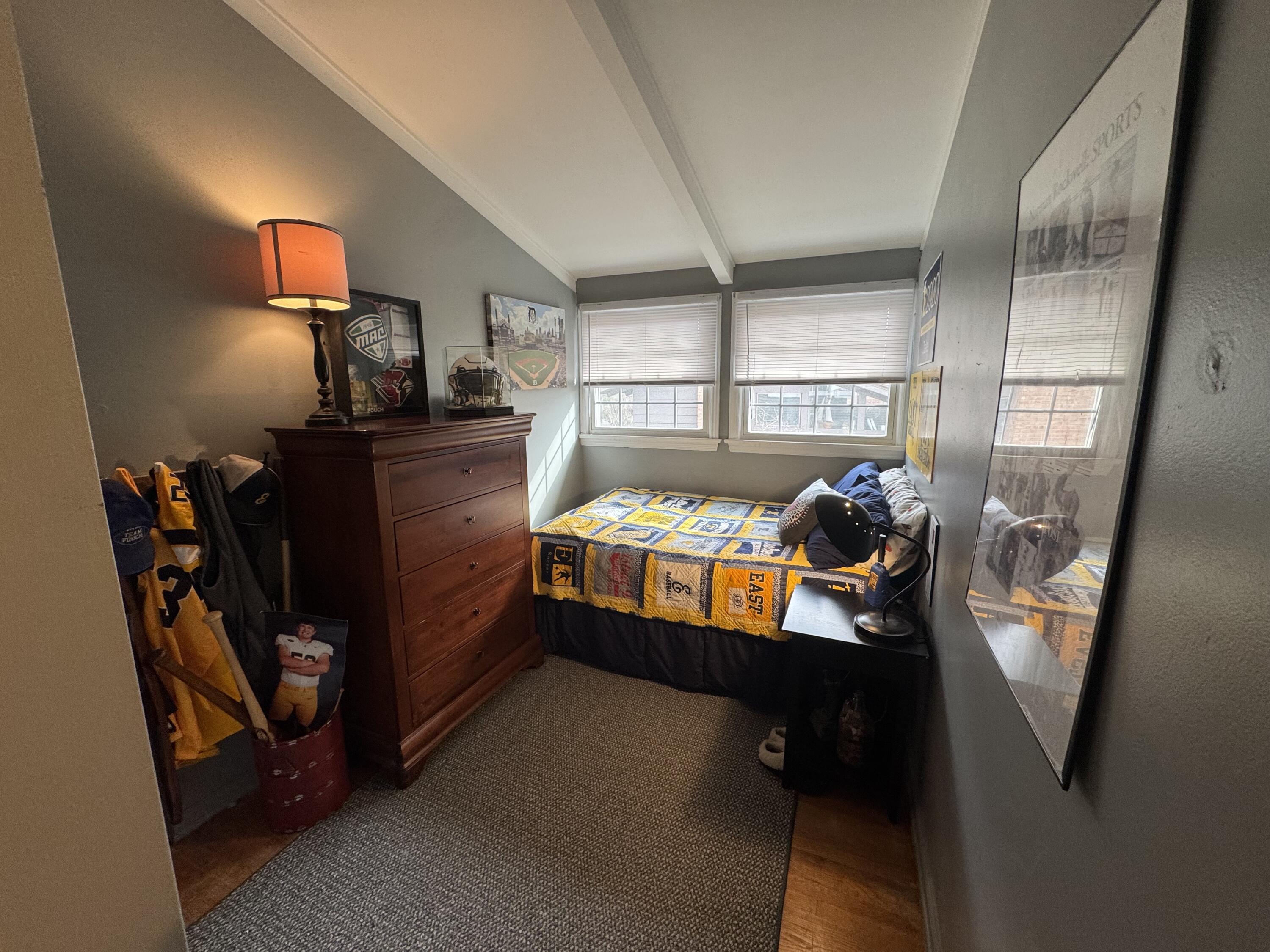 2117 Coronado Drive SE