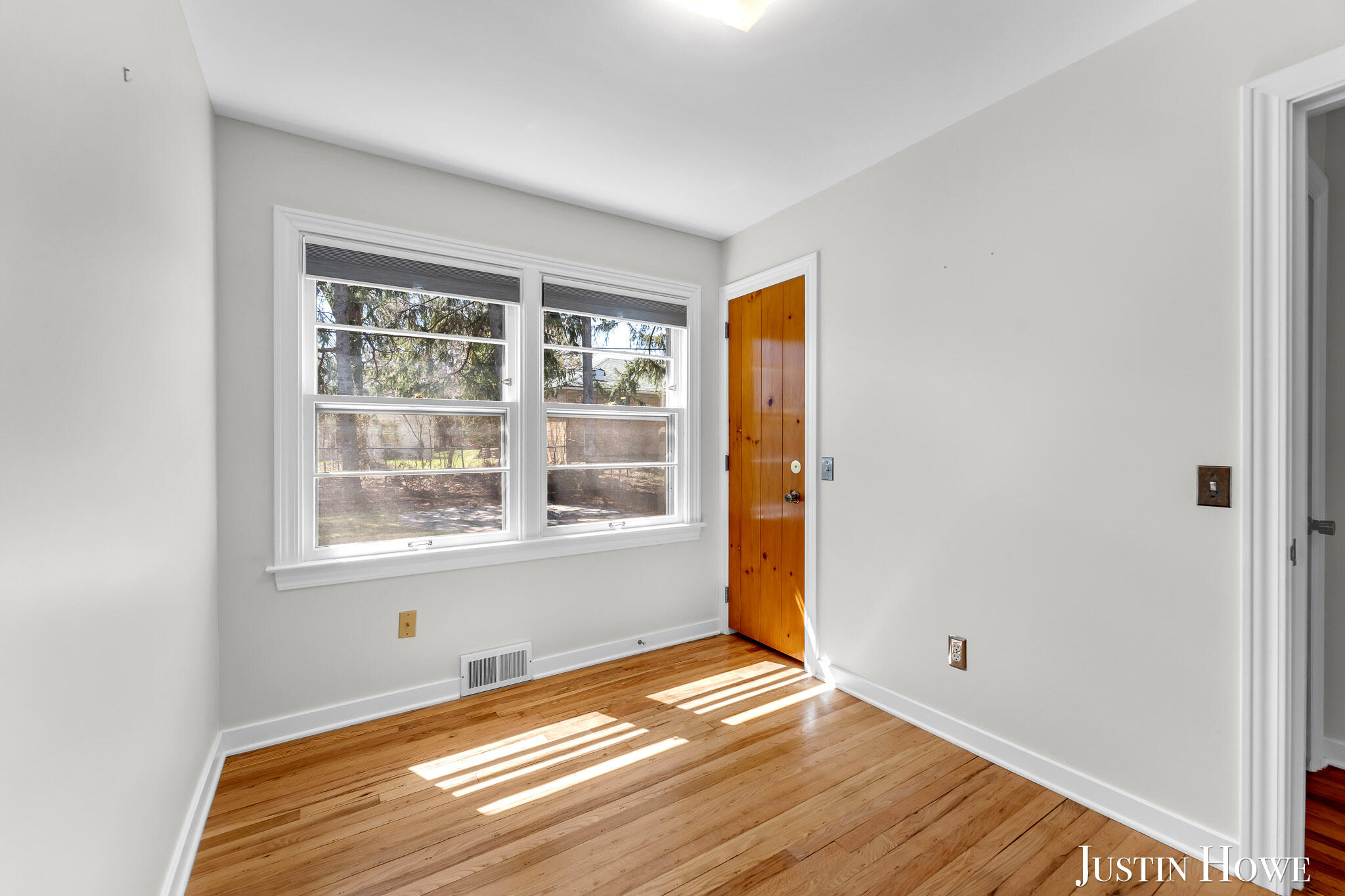 1824 Duffield Drive NE