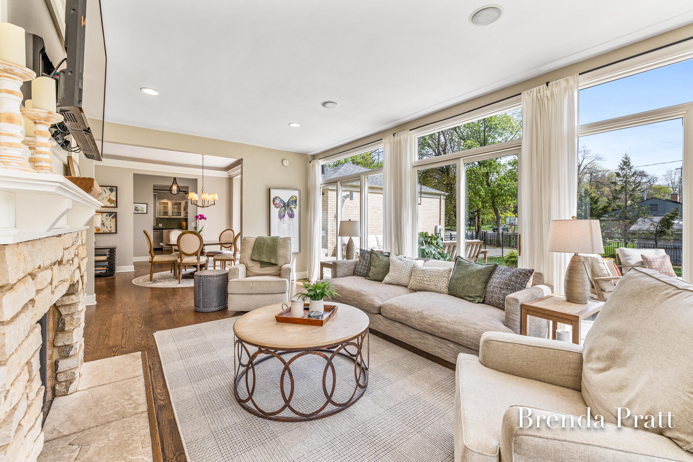 400 Cambridge Boulevard SE