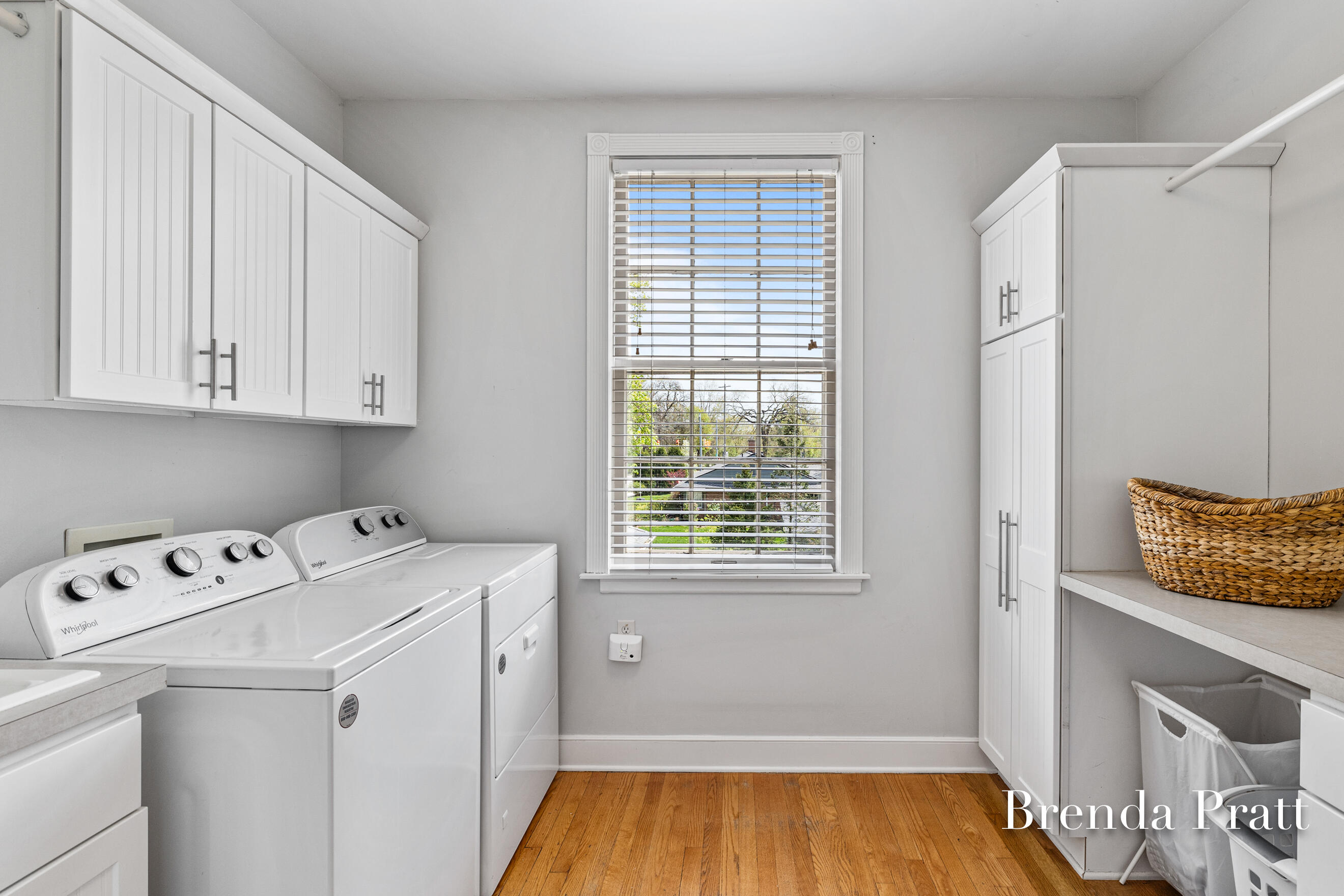 400 Cambridge Boulevard SE