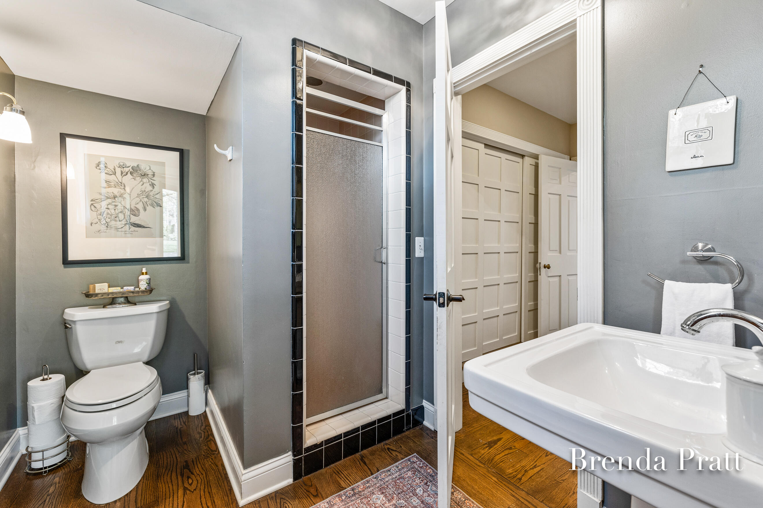 400 Cambridge Boulevard SE