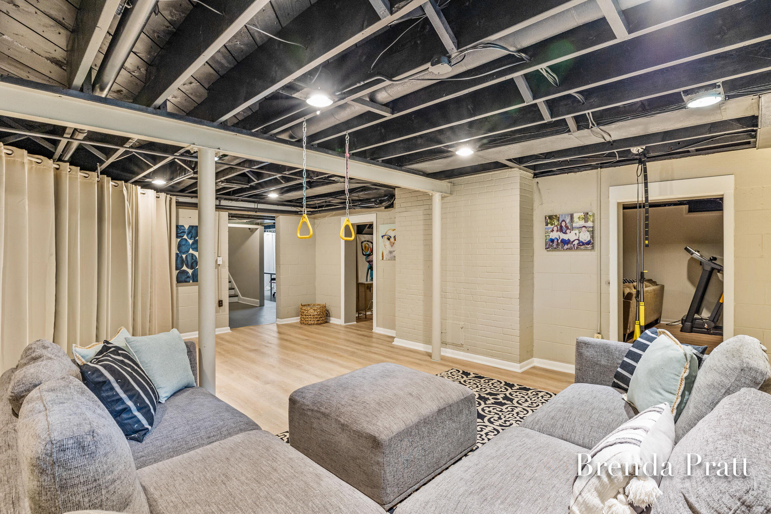 400 Cambridge Boulevard SE